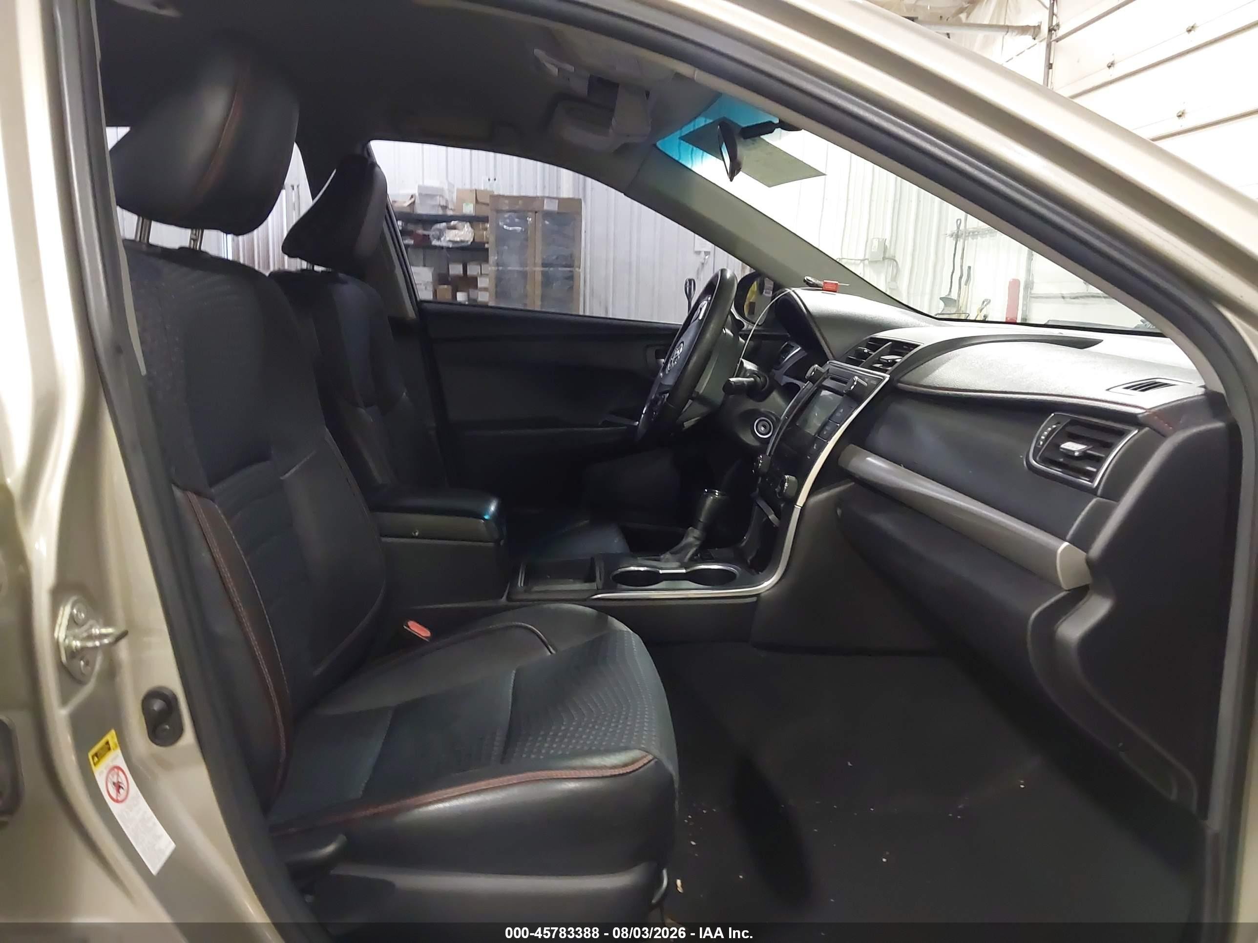 2015 Toyota Camry Se Beige vin: 4T1BF1FK3FU885152