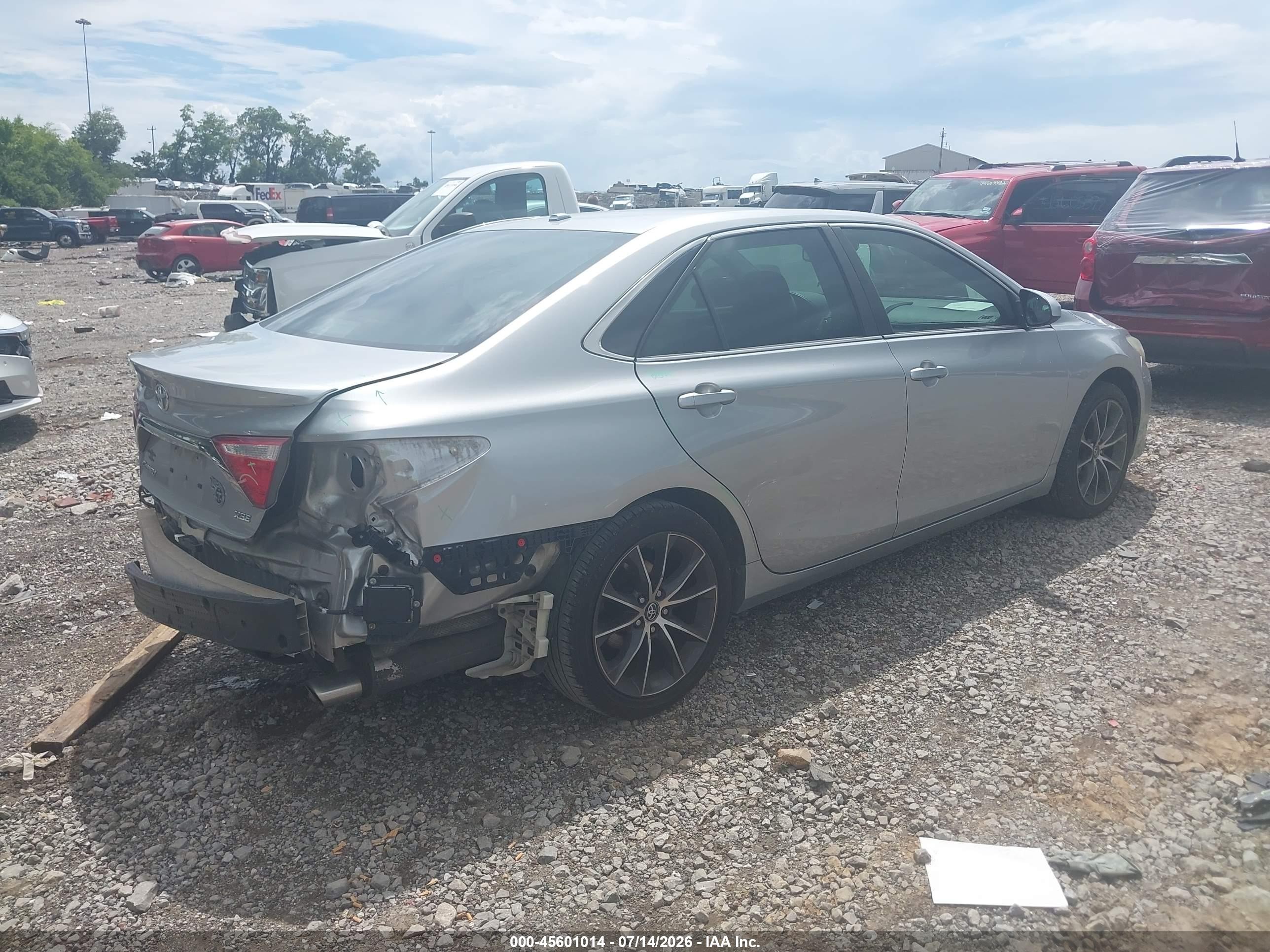 2015 Toyota Camry Xse Silver vin: 4T1BF1FK3FU897141