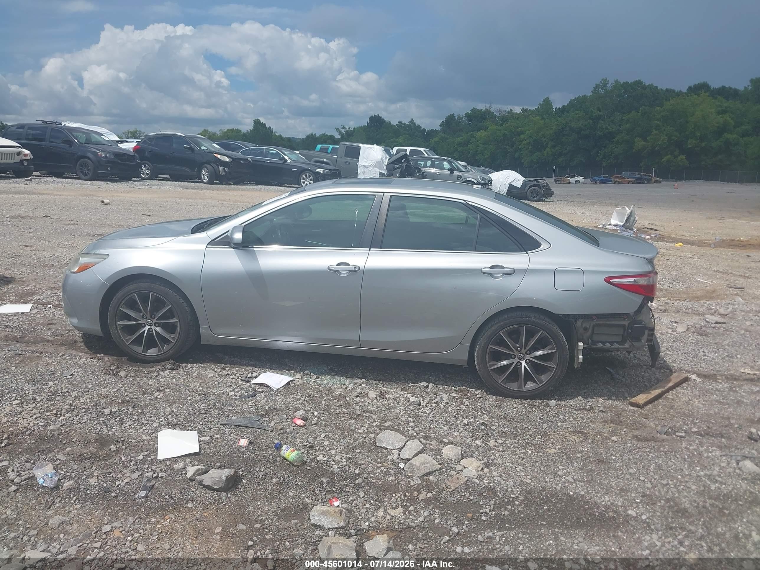 2015 Toyota Camry Xse Silver vin: 4T1BF1FK3FU897141