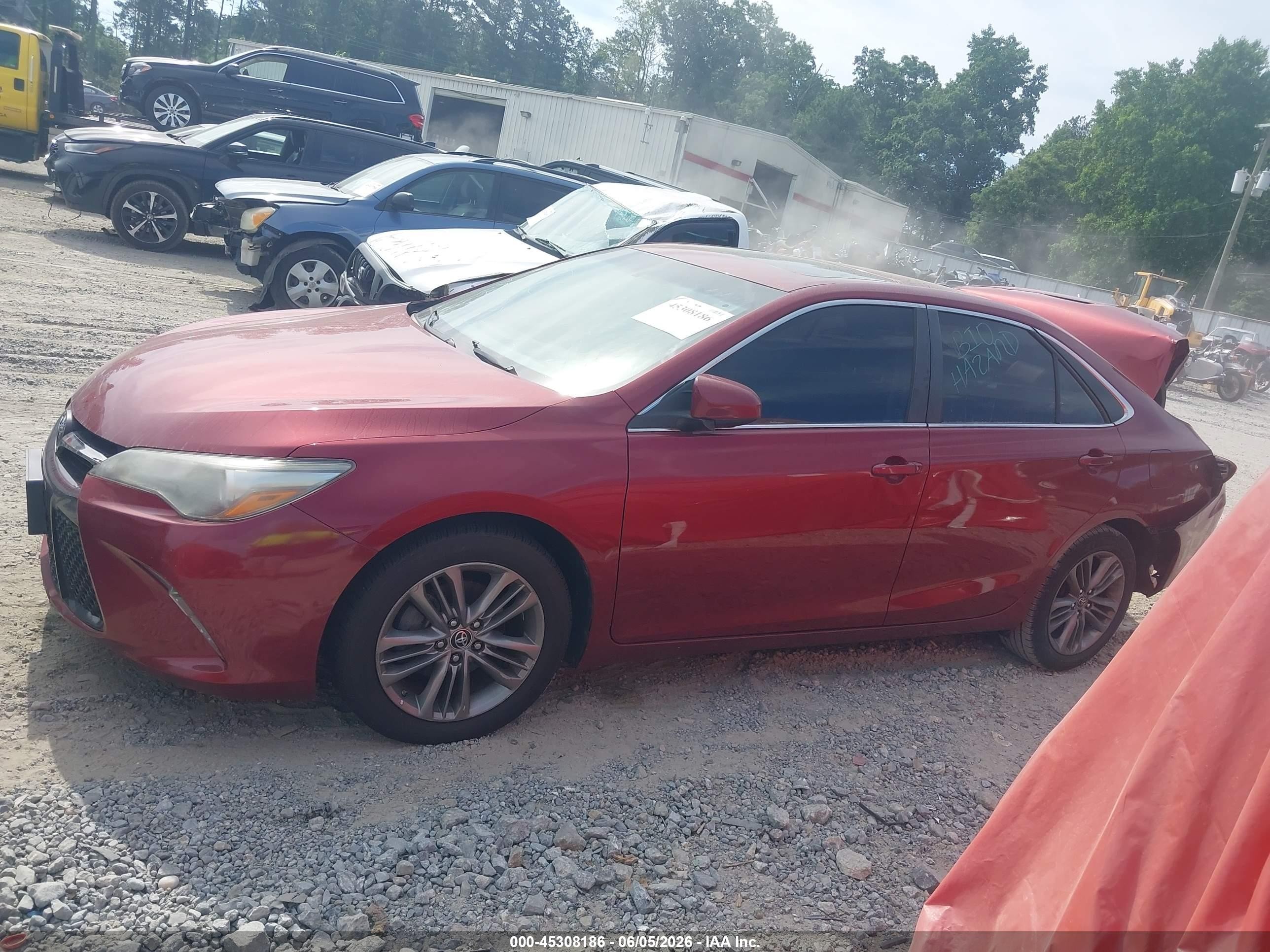 2015 Toyota Camry Se Red vin: 4T1BF1FK3FU900331