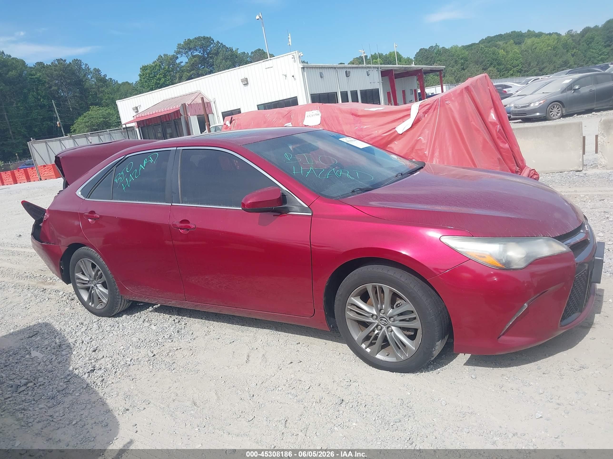 2015 Toyota Camry Se Red vin: 4T1BF1FK3FU900331