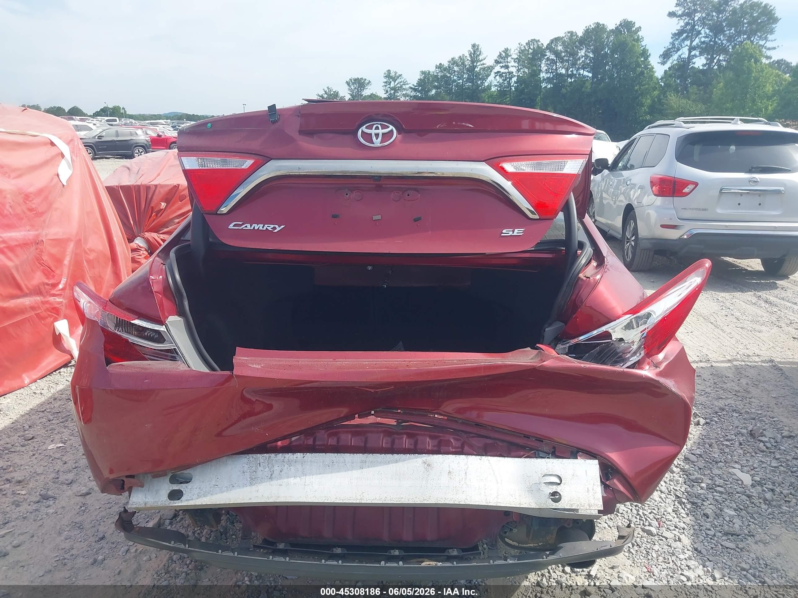 2015 Toyota Camry Se Red vin: 4T1BF1FK3FU900331