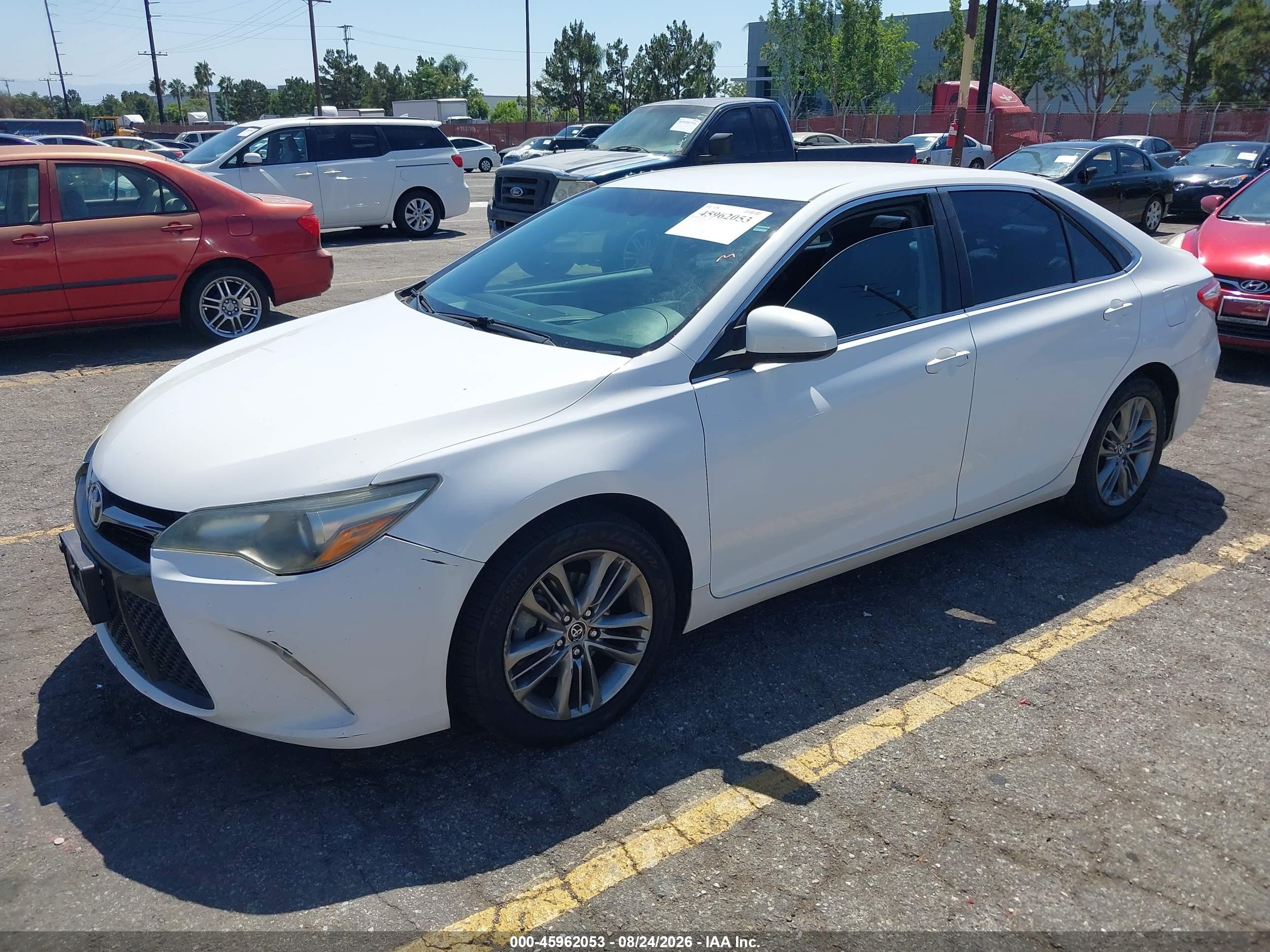 2015 Toyota Camry Se White vin: 4T1BF1FK3FU902323