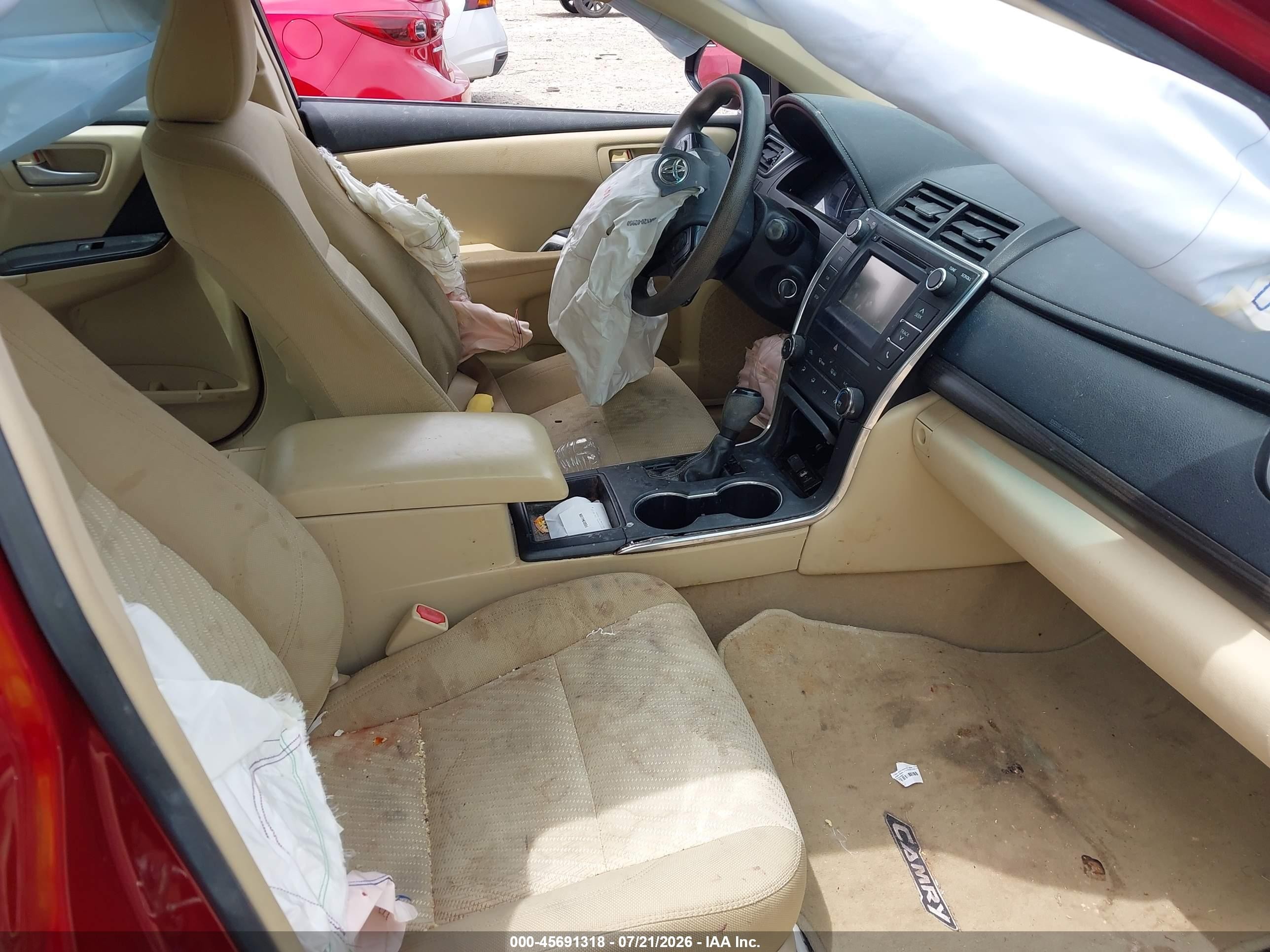 2015 Toyota Camry Le Red vin: 4T1BF1FK3FU903276
