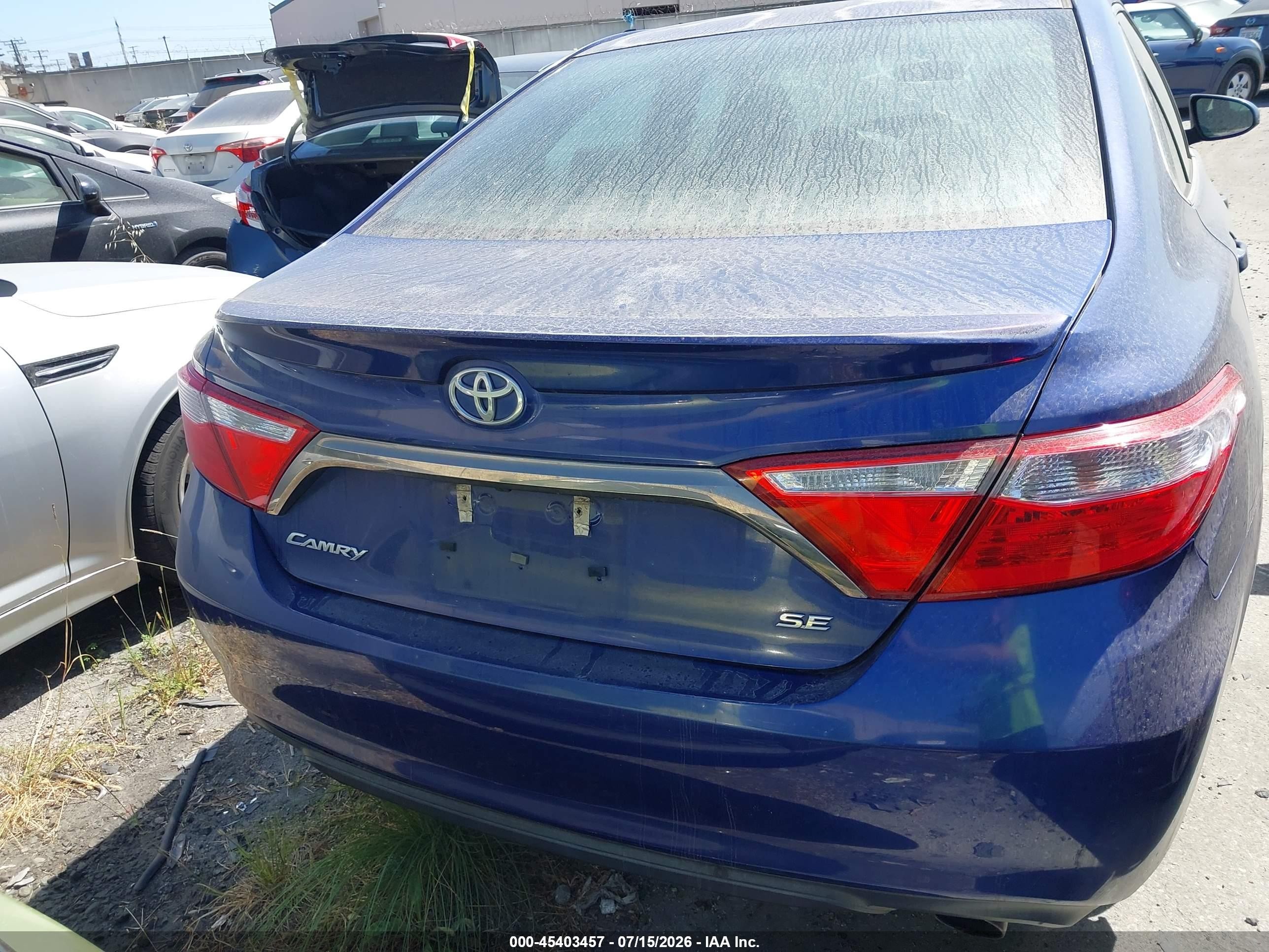 2015 Toyota Camry Se Blue vin: 4T1BF1FK3FU904556