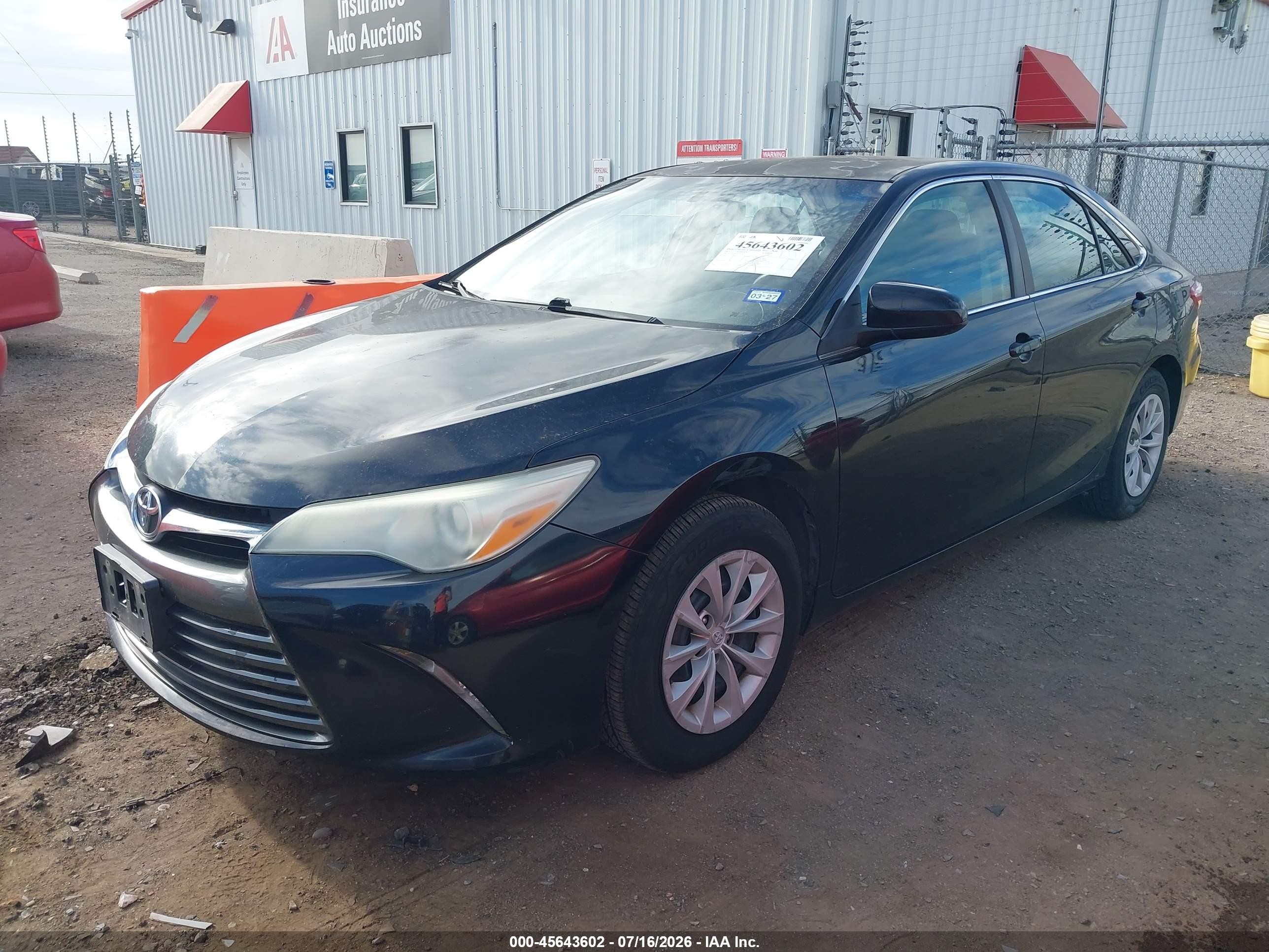 2015 Toyota Camry Le Black vin: 4T1BF1FK3FU913421