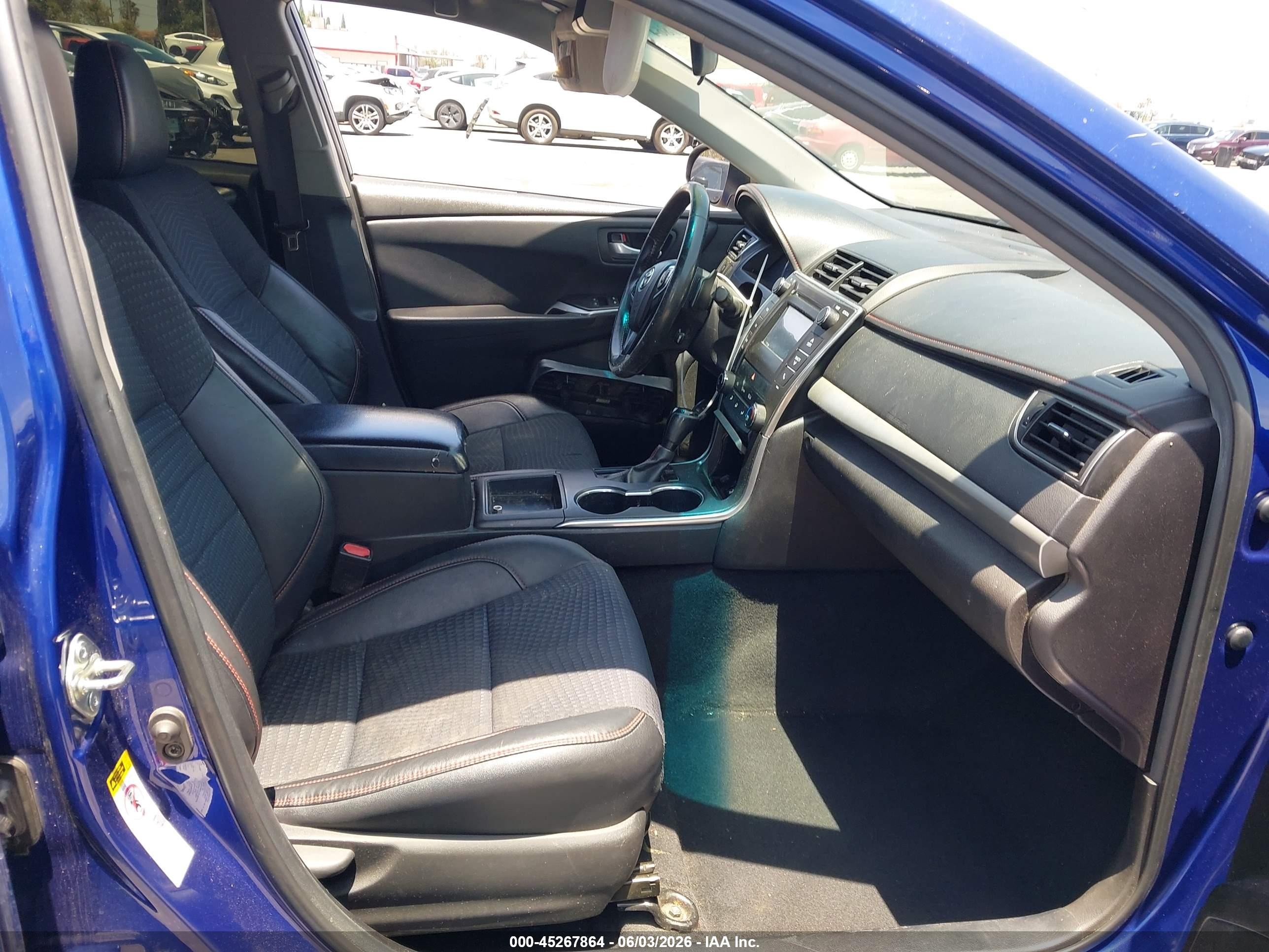 2015 Toyota Camry Se Blue vin: 4T1BF1FK3FU917033