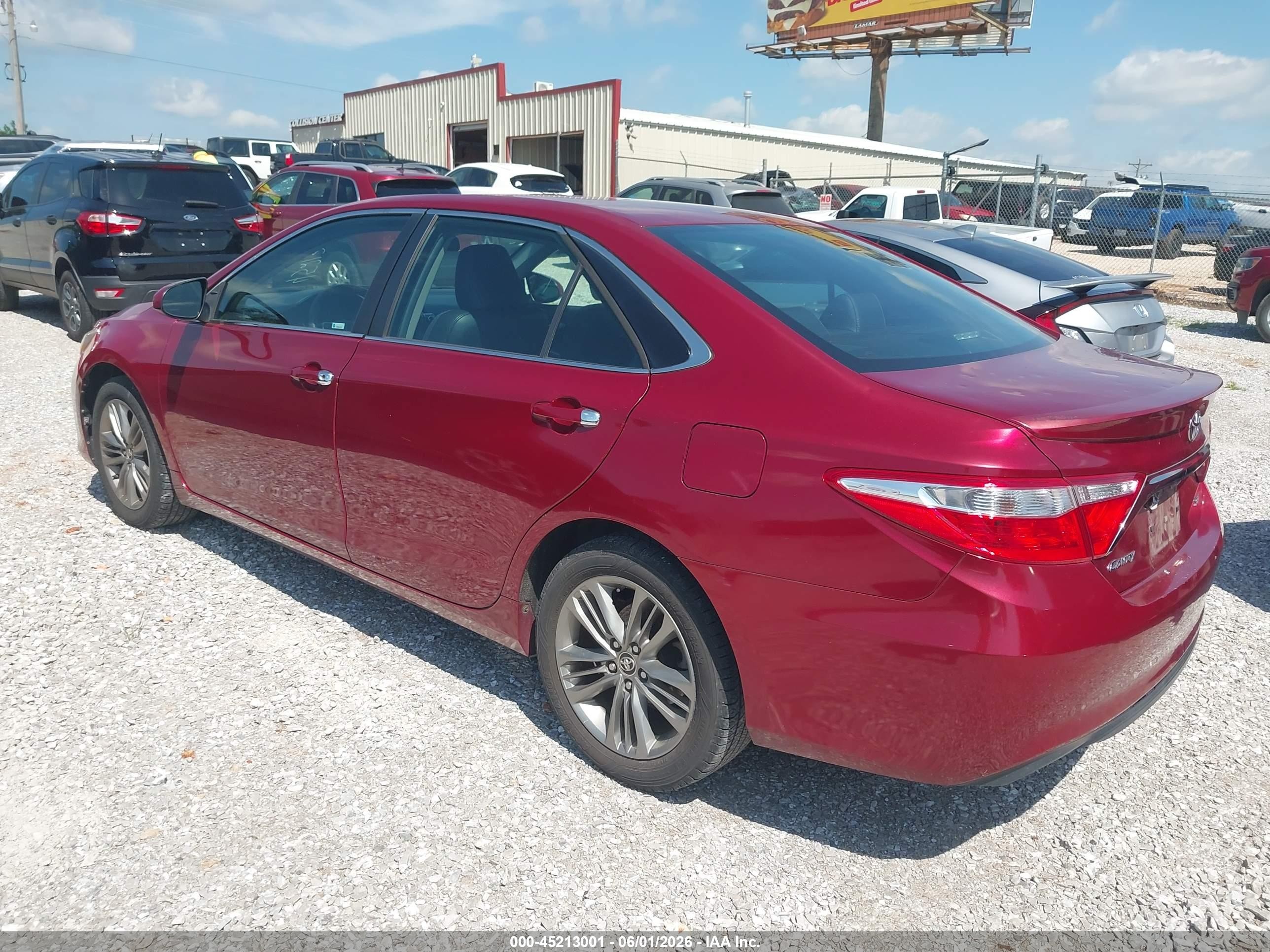 2015 Toyota Camry Se Red vin: 4T1BF1FK3FU923575