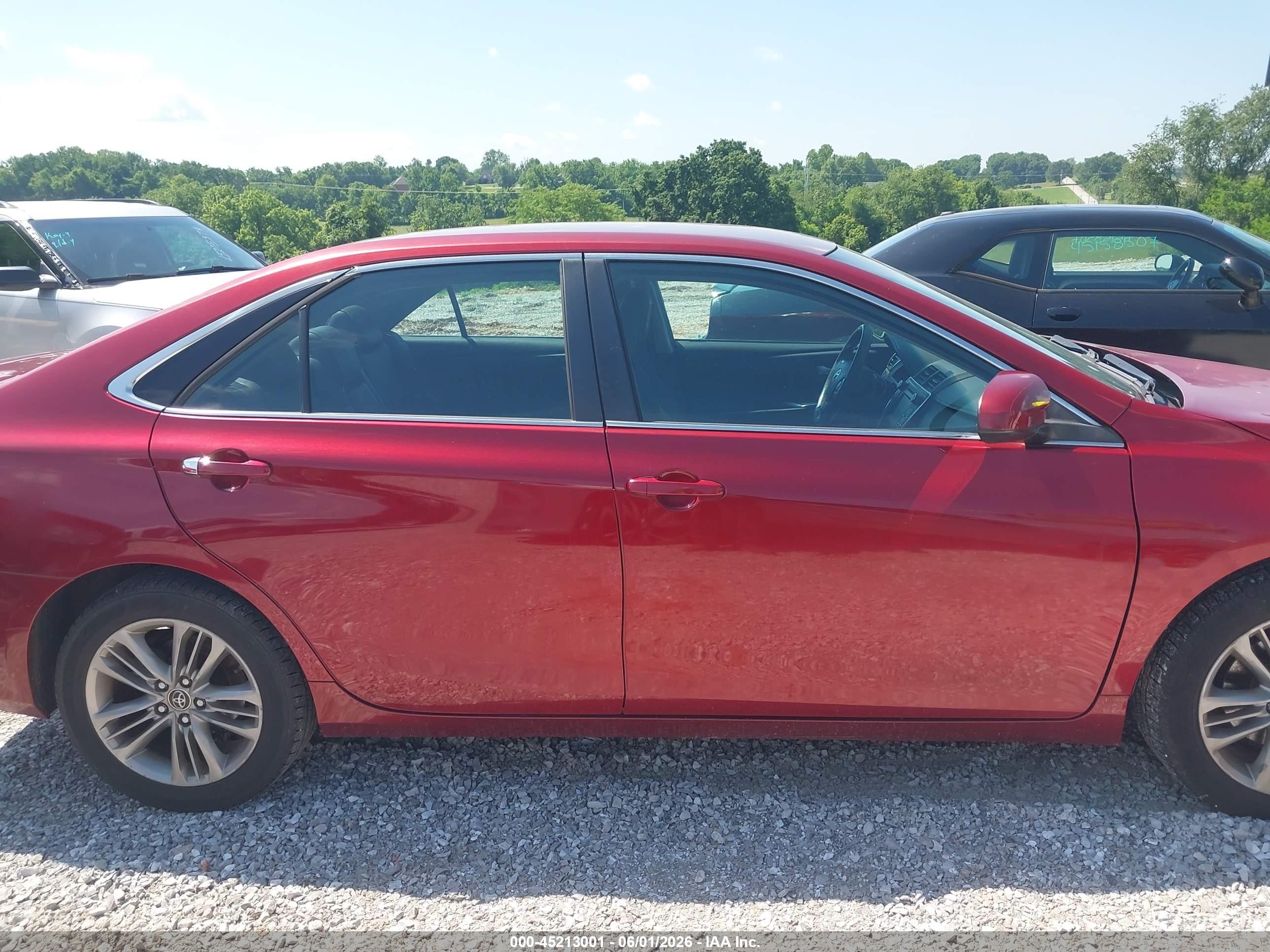 2015 Toyota Camry Se Red vin: 4T1BF1FK3FU923575