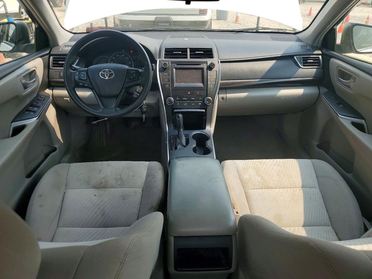 2015 Toyota Camry Le Белый vin: 4T1BF1FK3FU926430