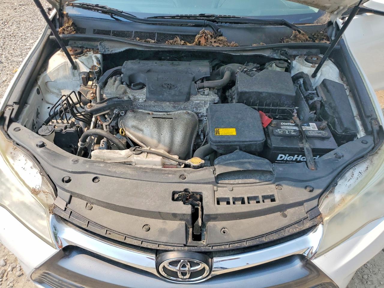 2015 Toyota Camry Le Белый vin: 4T1BF1FK3FU926430