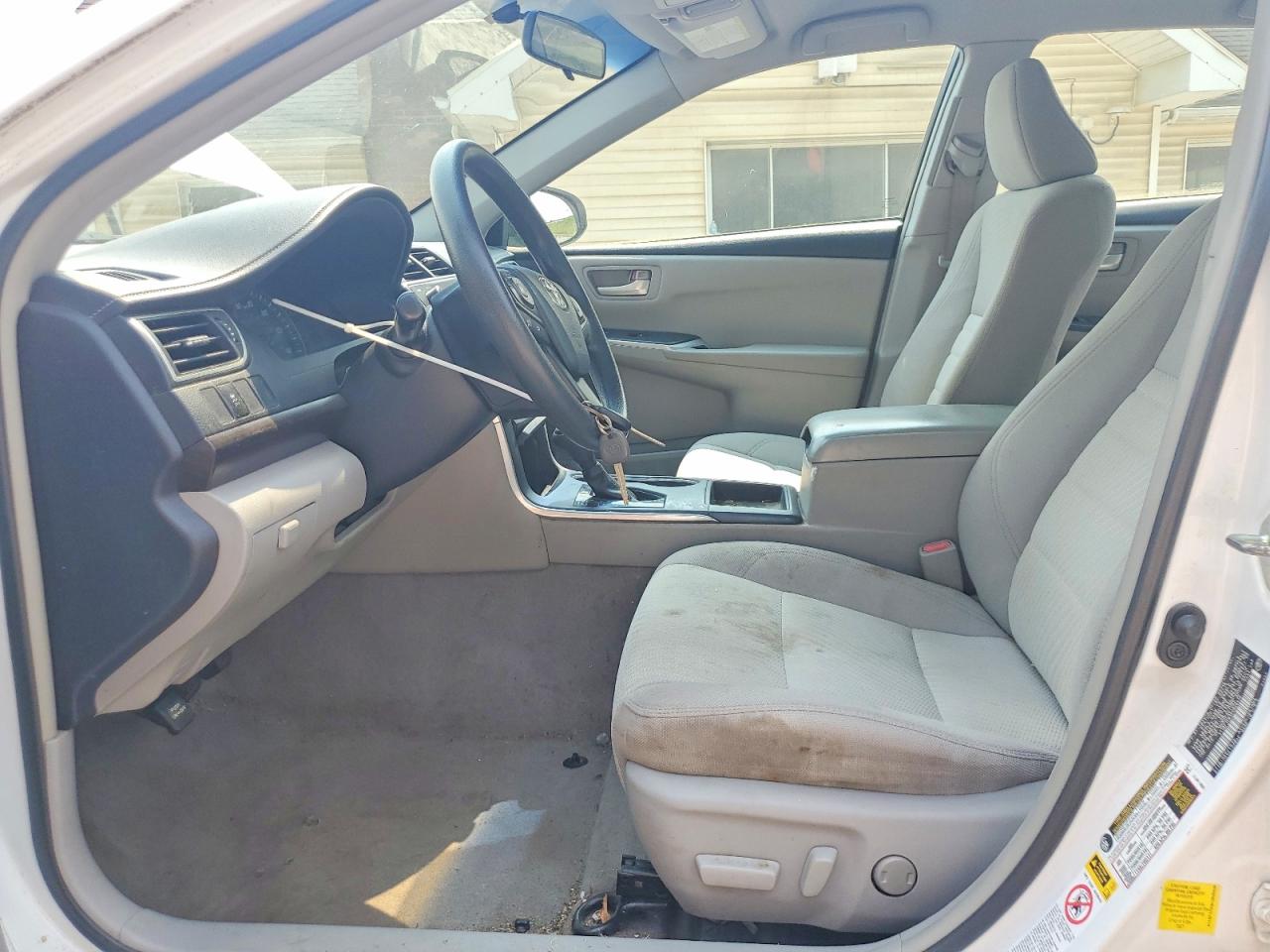 2015 Toyota Camry Le Белый vin: 4T1BF1FK3FU926430
