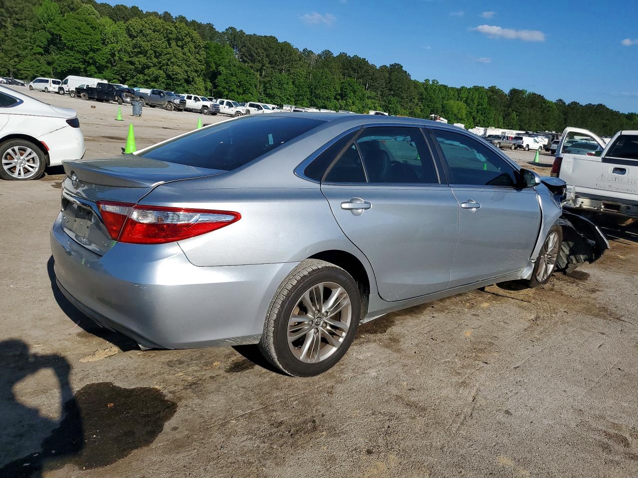 2015 Toyota Camry Se Silver vin: 4T1BF1FK3FU942059