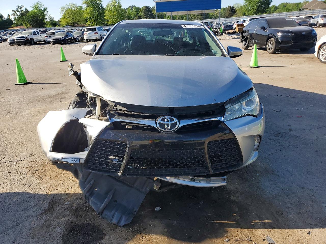 2015 Toyota Camry Se Silver vin: 4T1BF1FK3FU942059