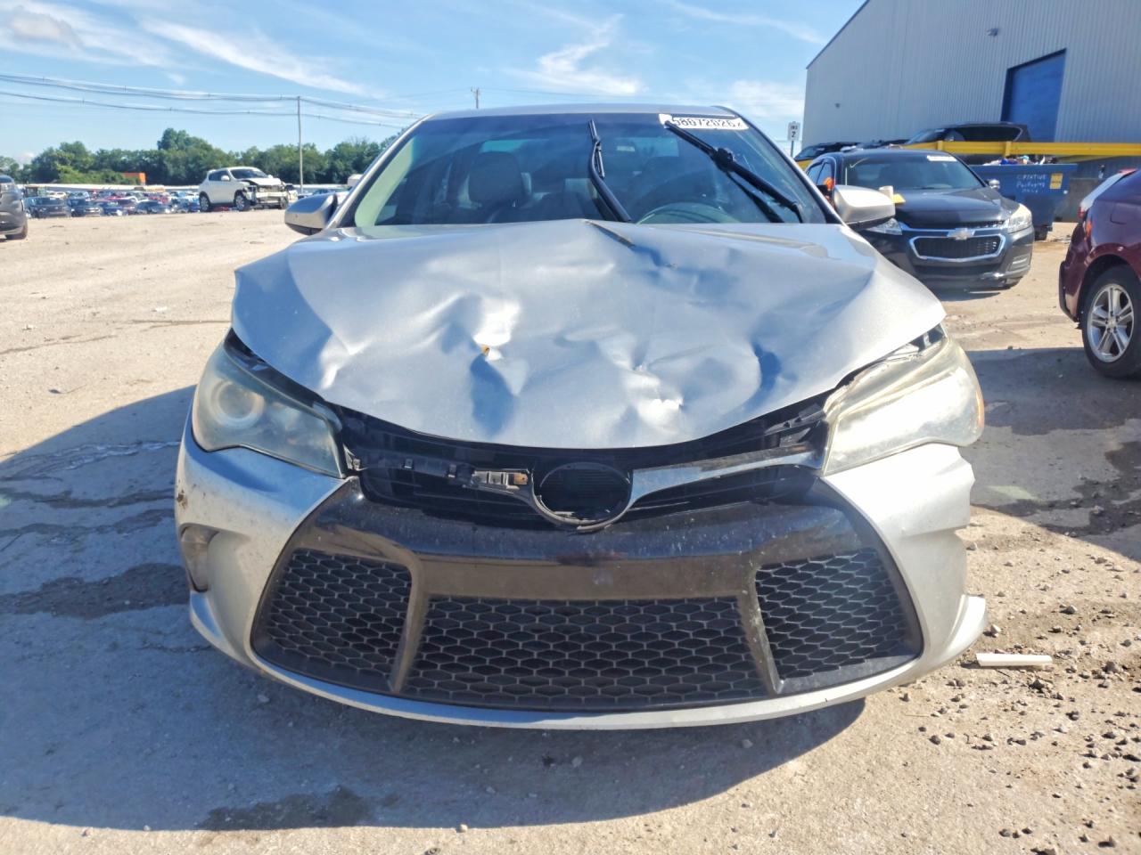 2015 Toyota Camry Se Silver vin: 4T1BF1FK3FU942529