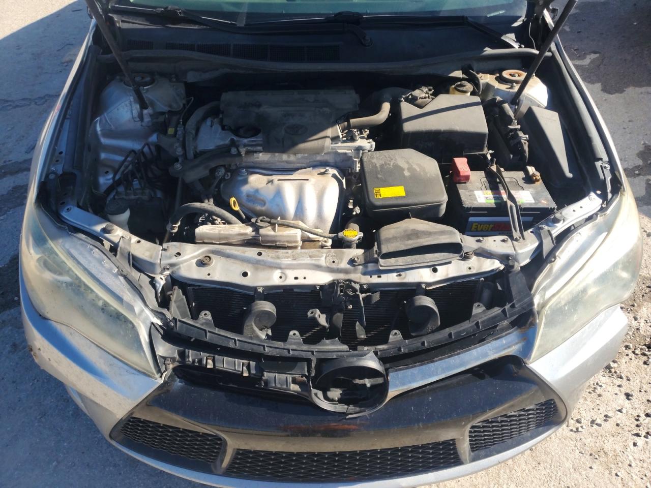 2015 Toyota Camry Se Silver vin: 4T1BF1FK3FU942529