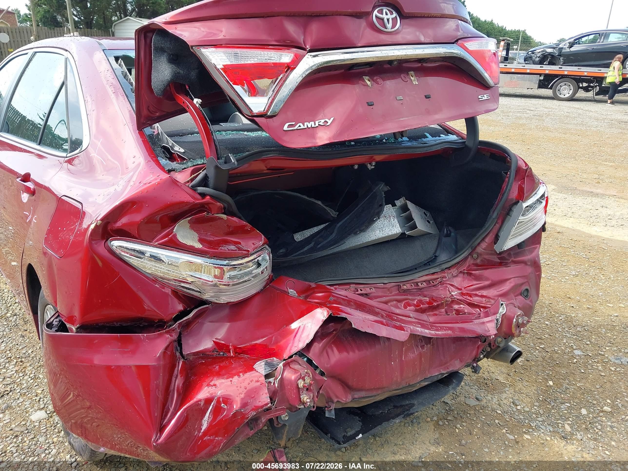 2015 Toyota Camry Se Red vin: 4T1BF1FK3FU945141