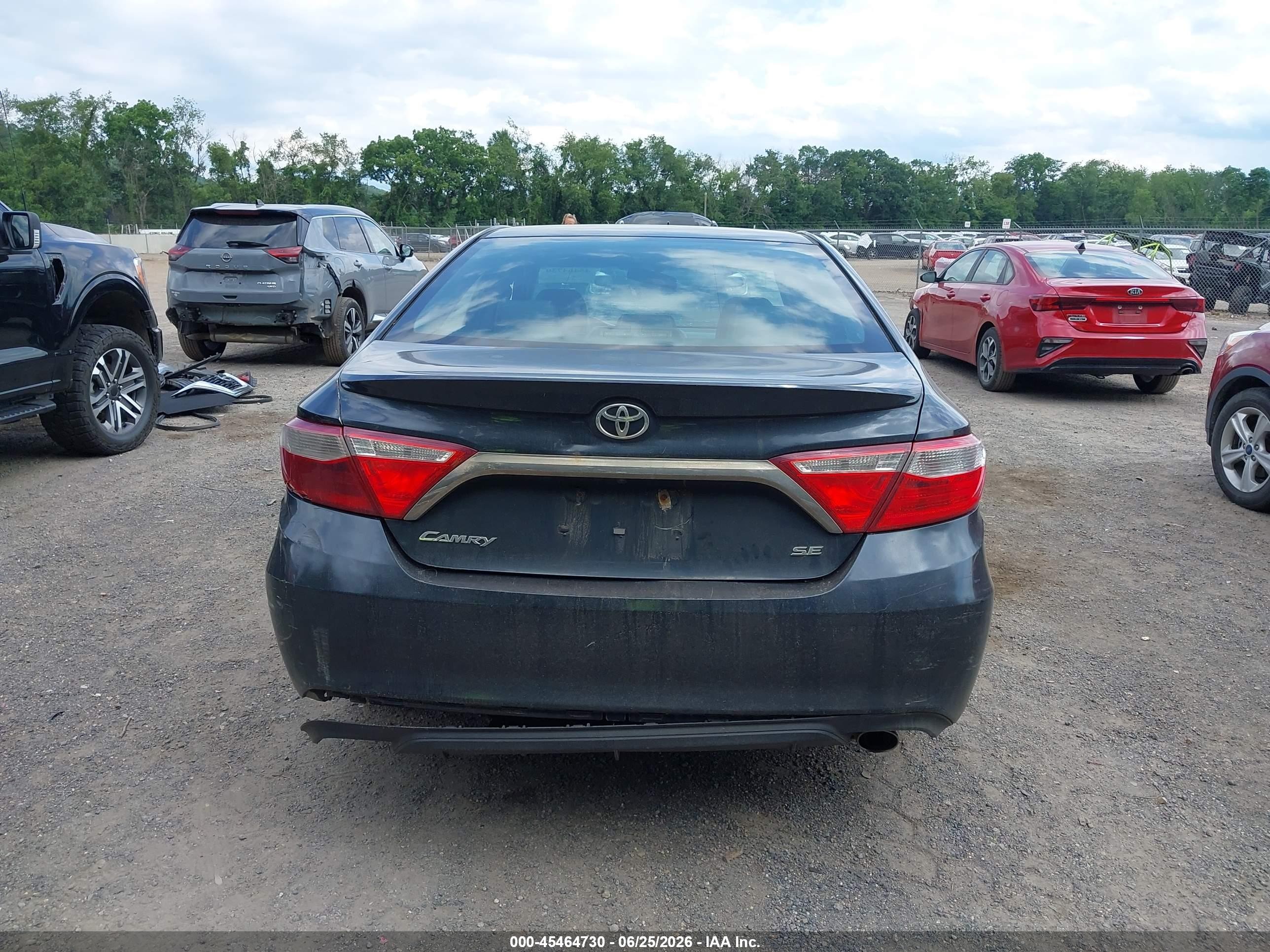 2015 Toyota Camry Se Black vin: 4T1BF1FK3FU947729
