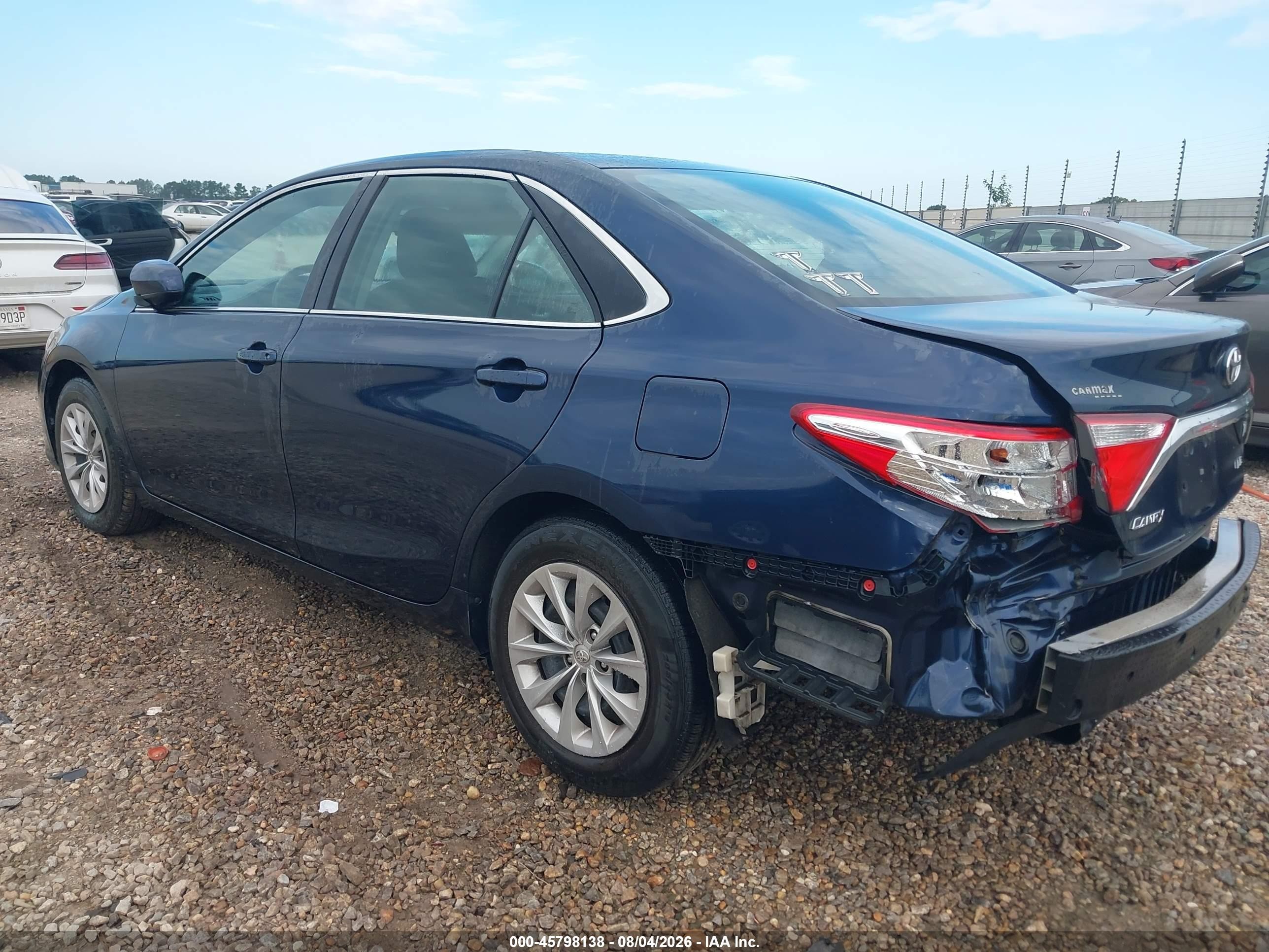 2015 Toyota Camry Le Blue vin: 4T1BF1FK3FU949965