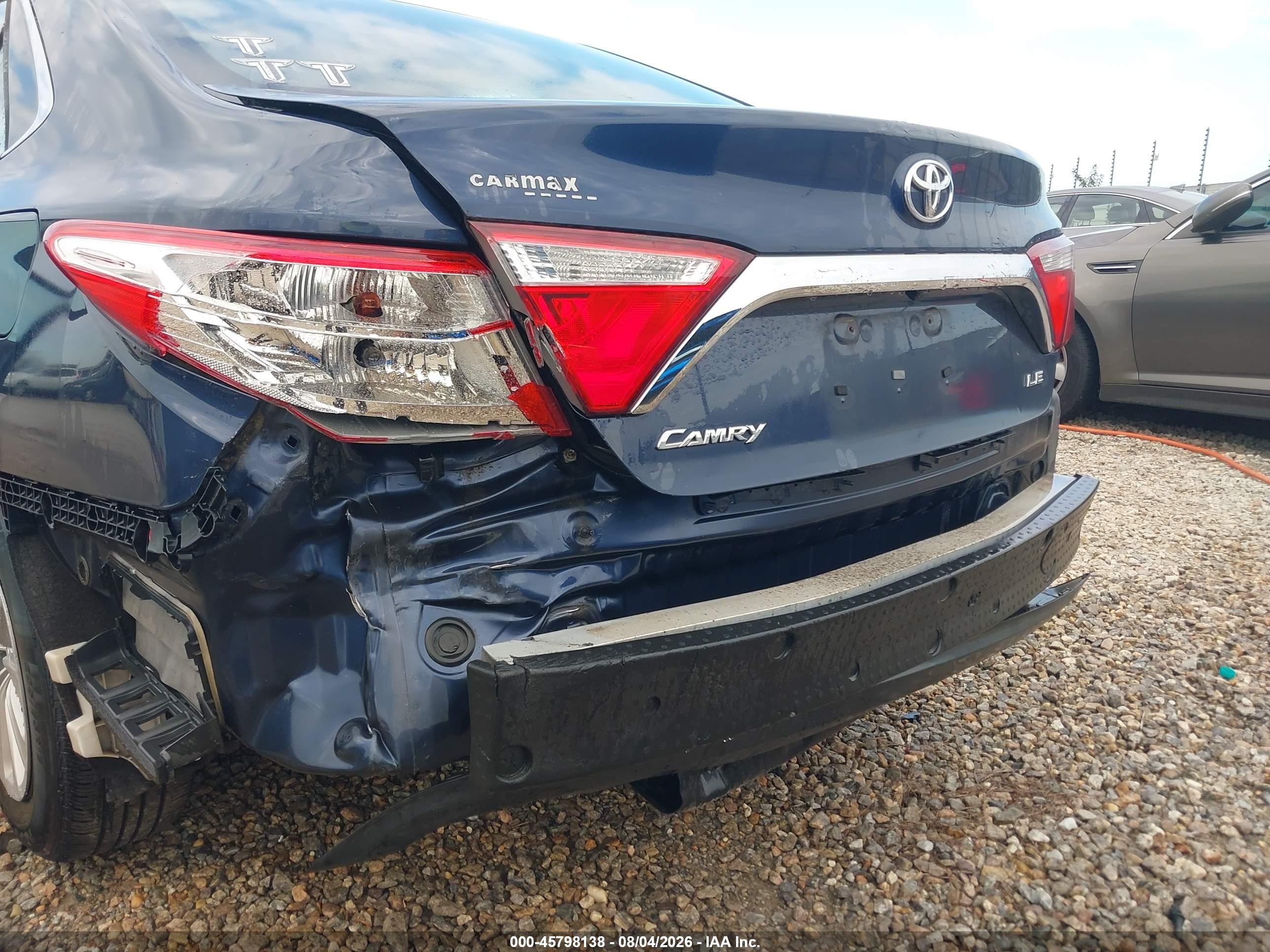 2015 Toyota Camry Le Blue vin: 4T1BF1FK3FU949965