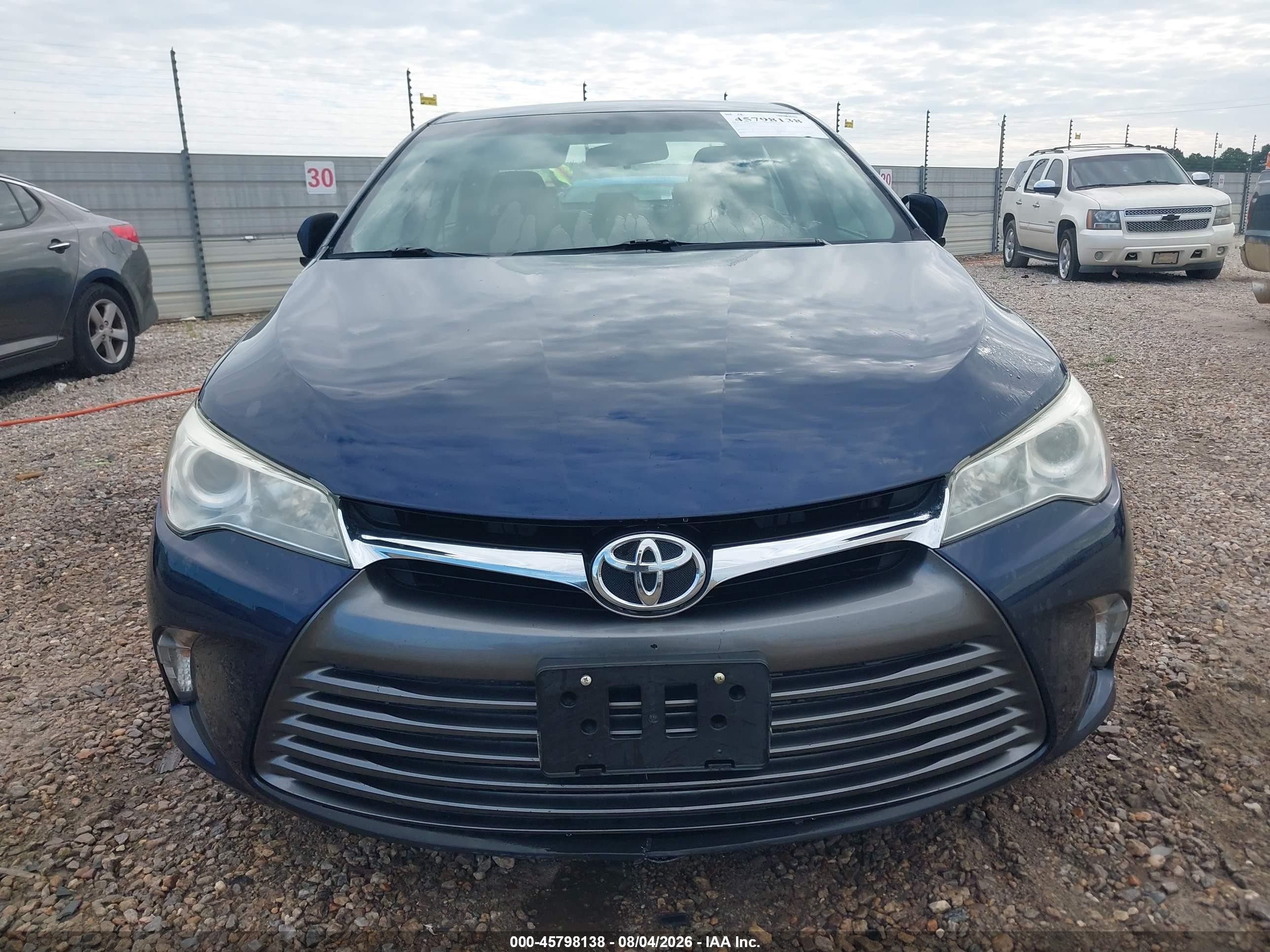 2015 Toyota Camry Le Blue vin: 4T1BF1FK3FU949965
