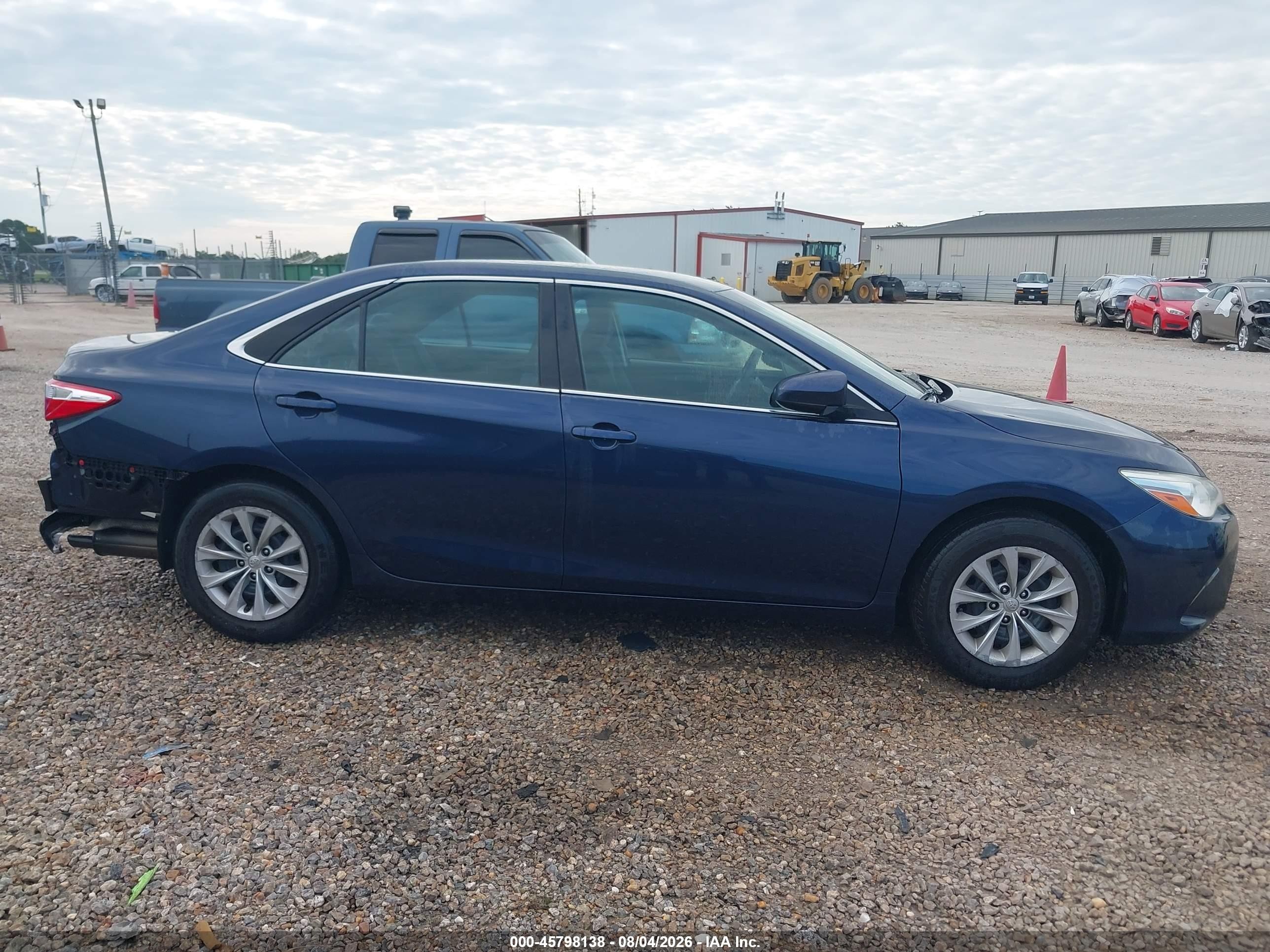2015 Toyota Camry Le Blue vin: 4T1BF1FK3FU949965