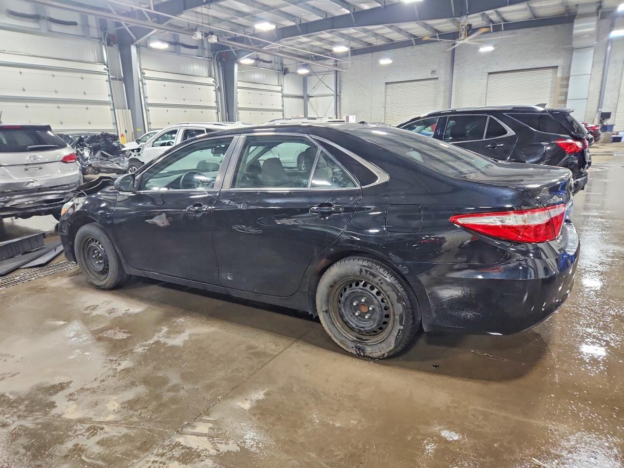 2015 Toyota Camry Le Black vin: 4T1BF1FK3FU951960