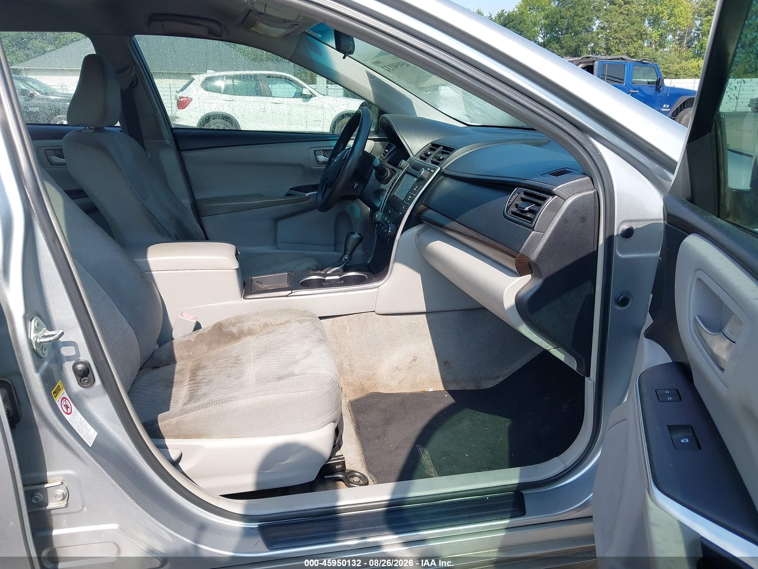 2015 Toyota Camry Le Silver vin: 4T1BF1FK3FU954986