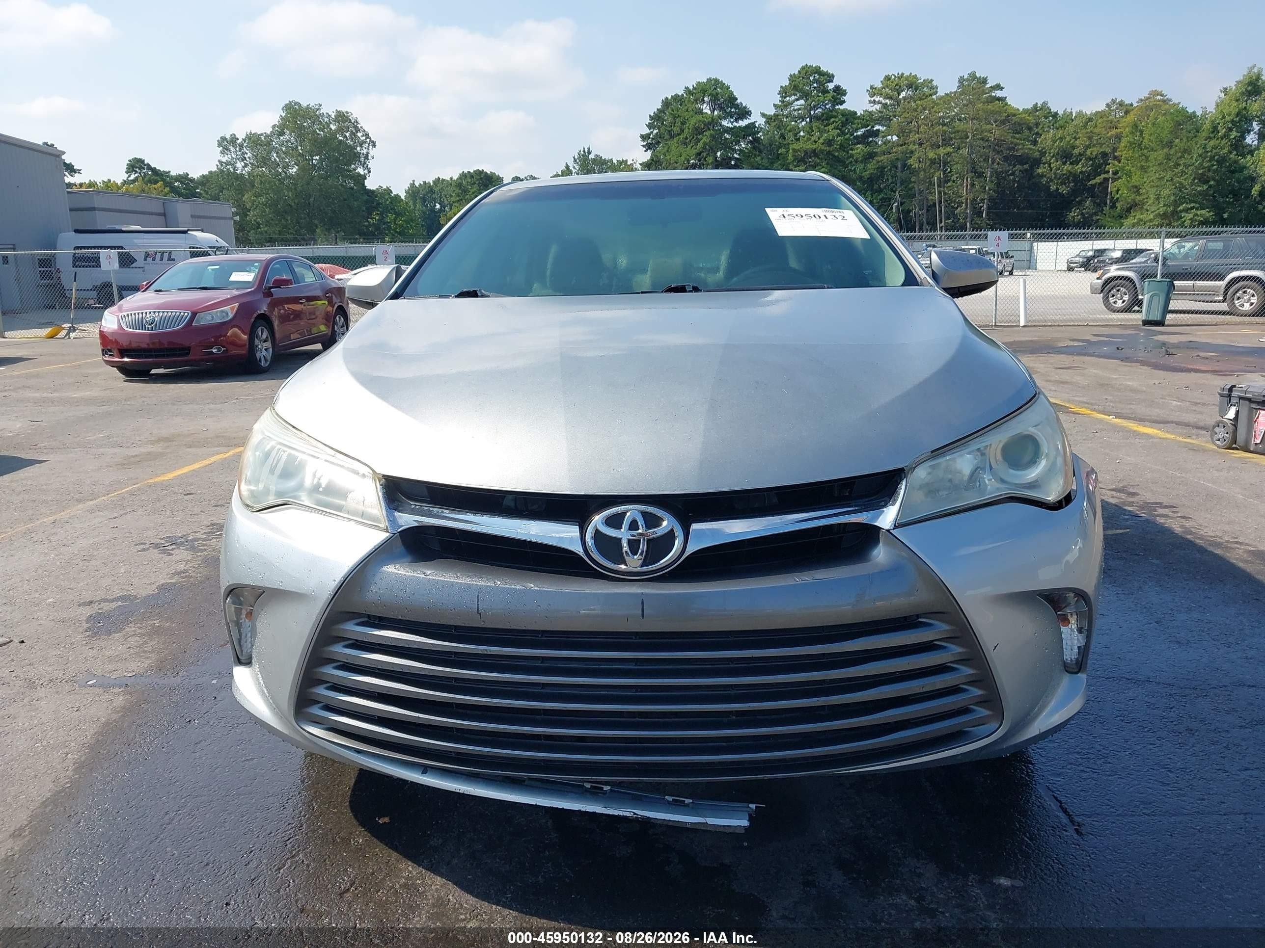 2015 Toyota Camry Le Silver vin: 4T1BF1FK3FU954986