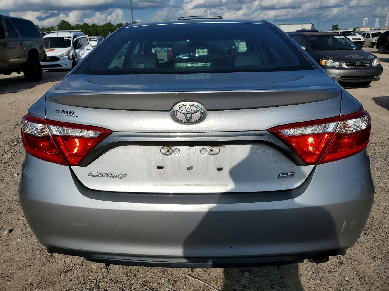 2015 Toyota Camry Se Silver vin: 4T1BF1FK3FU957662