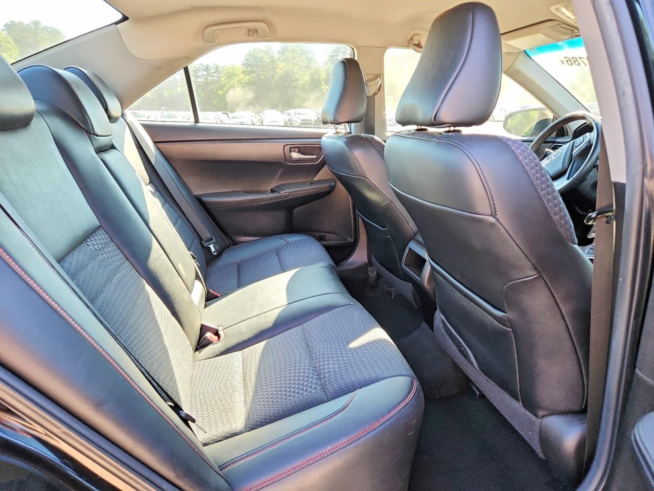 2015 Toyota Camry Se Black vin: 4T1BF1FK3FU958522