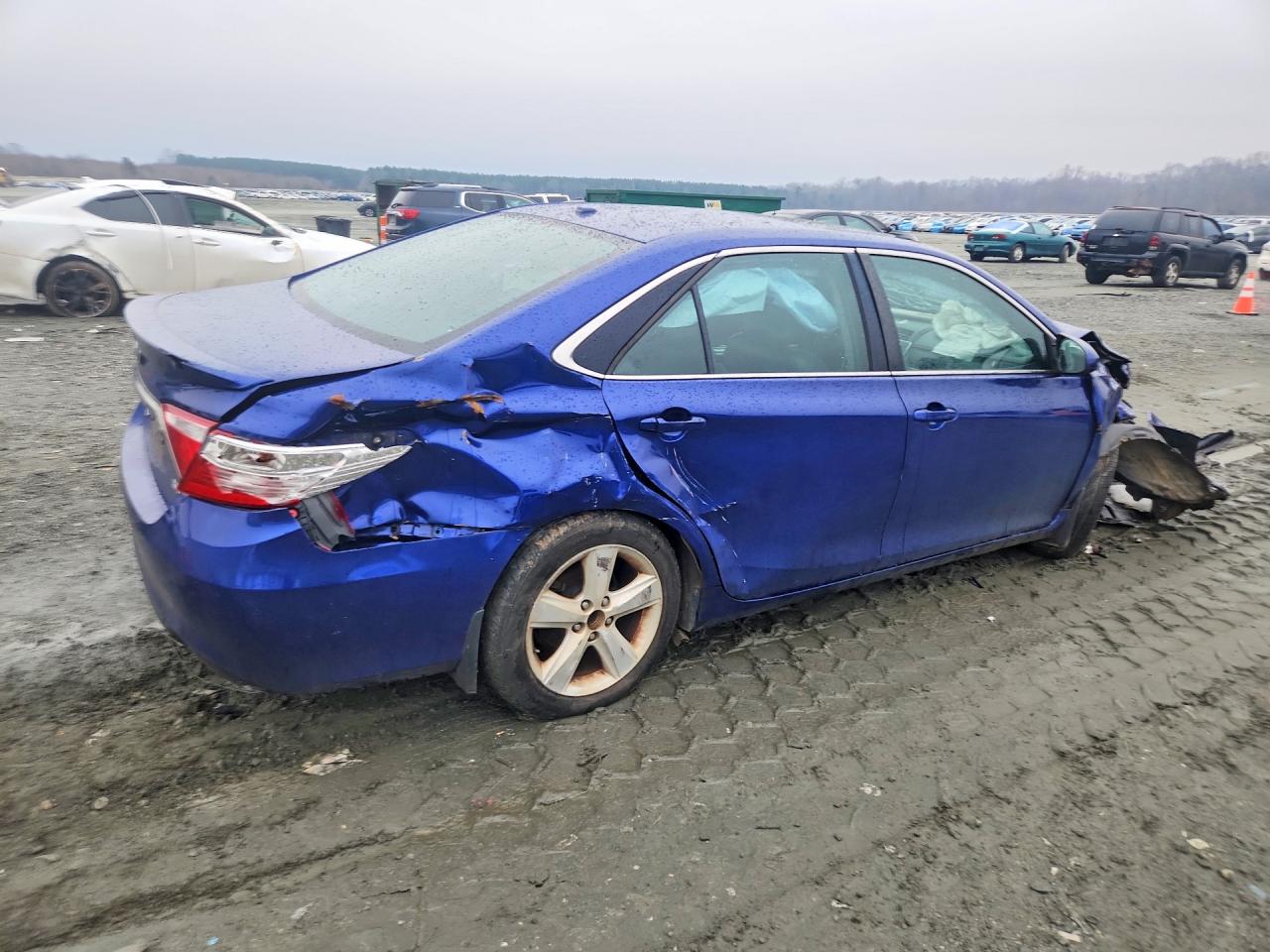2015 Toyota Camry Xse Blue vin: 4T1BF1FK3FU964286