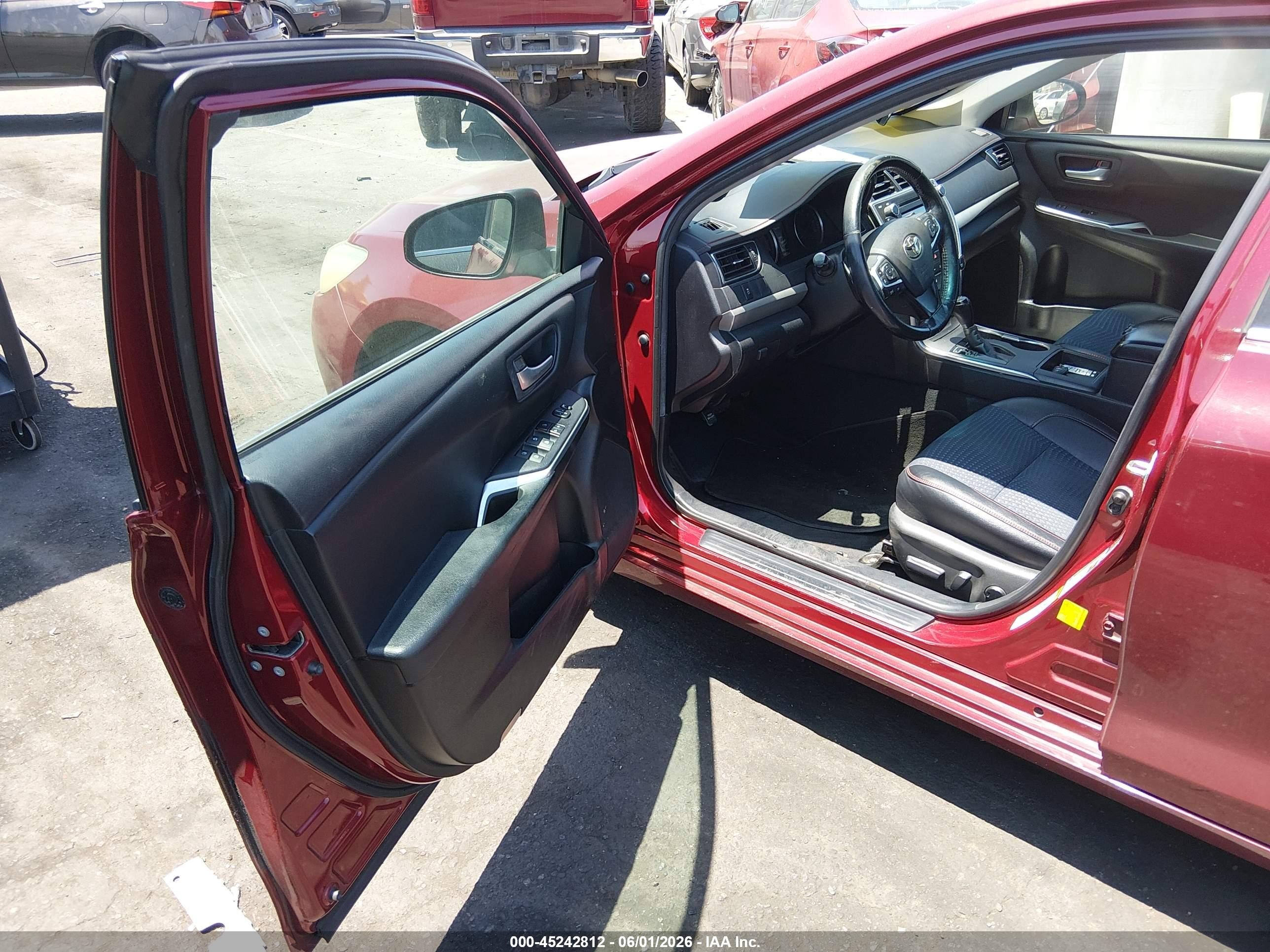 2015 Toyota Camry Se Burgundy vin: 4T1BF1FK3FU974462
