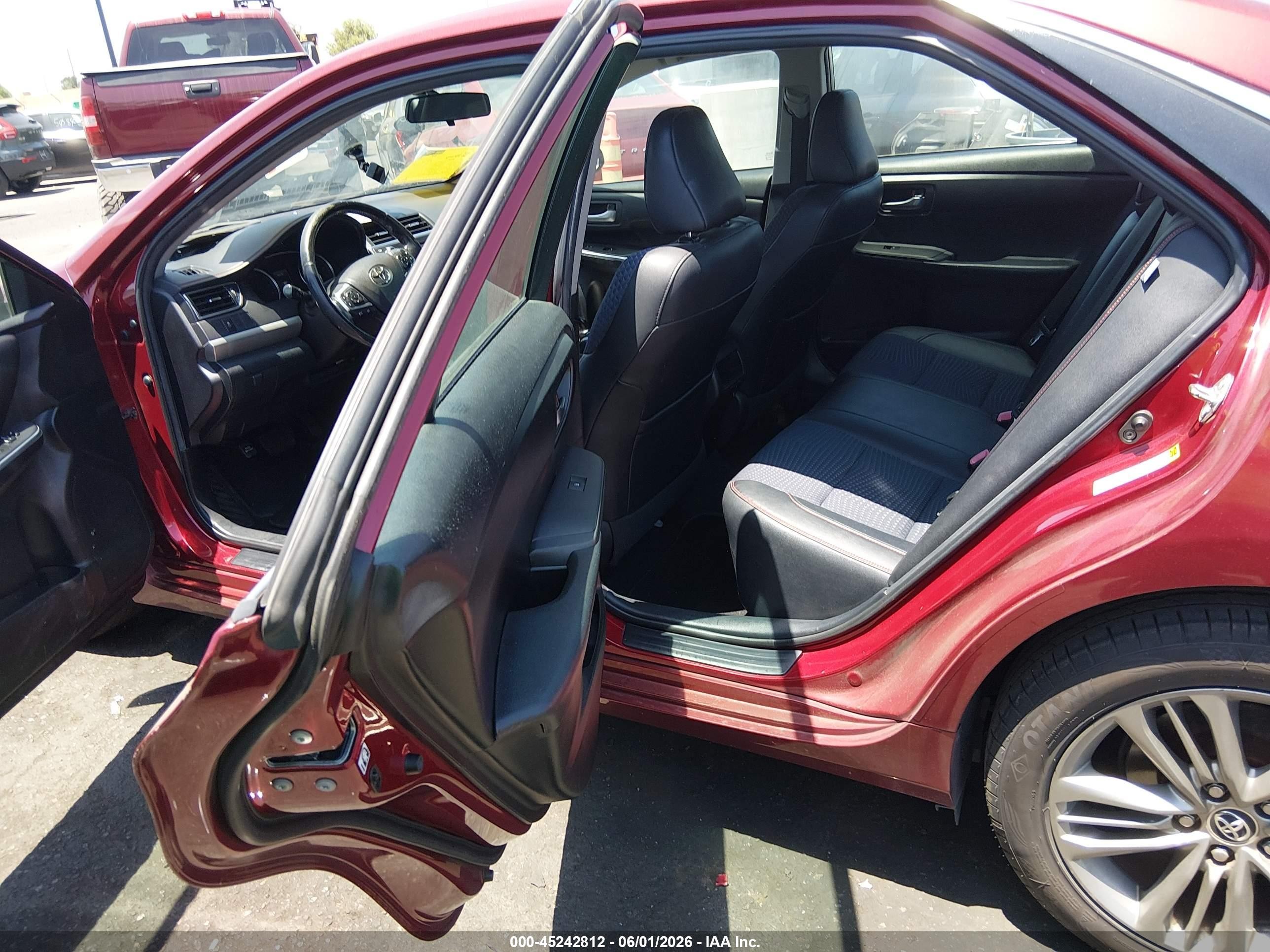 2015 Toyota Camry Se Burgundy vin: 4T1BF1FK3FU974462
