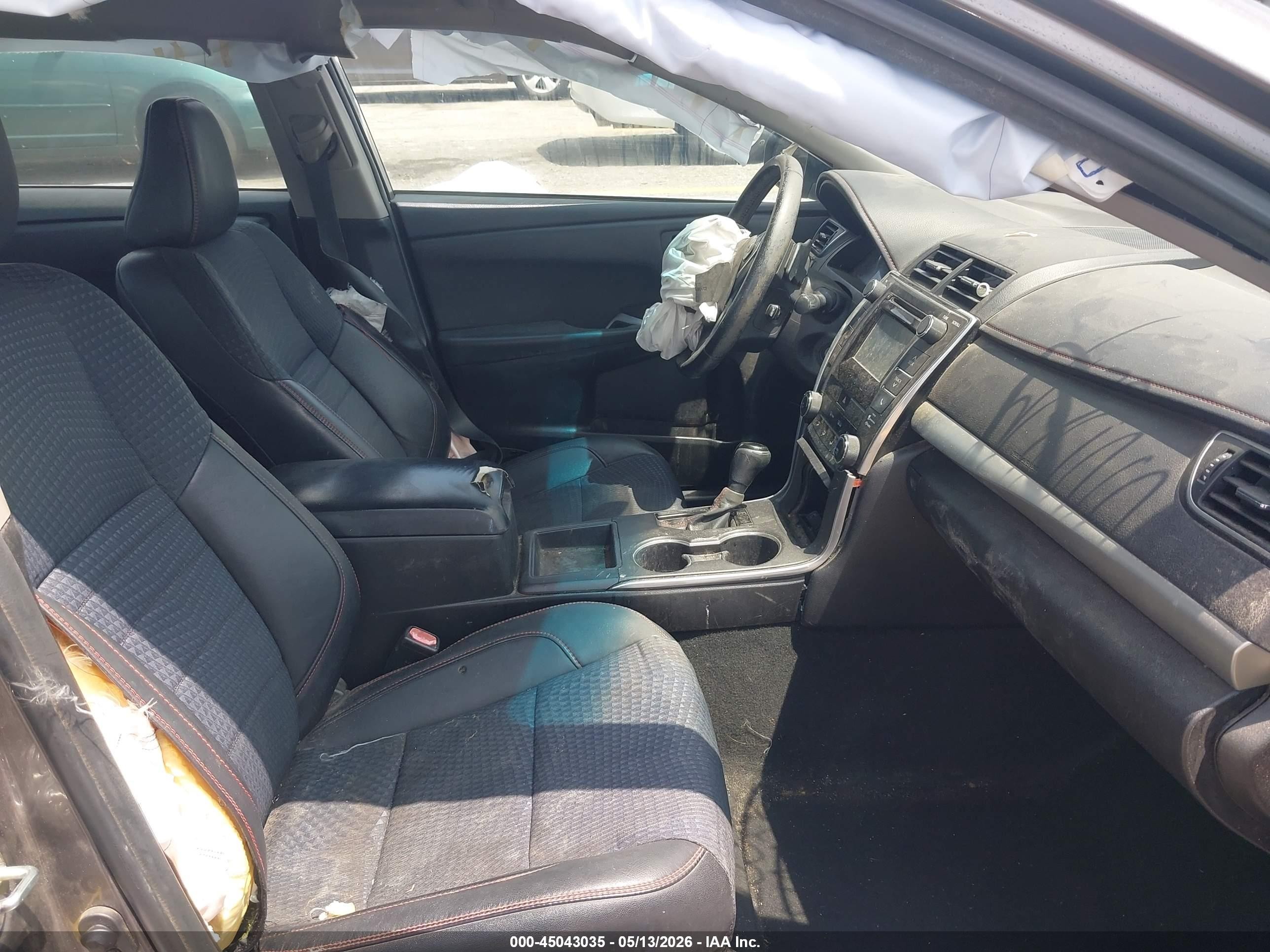 2015 Toyota Camry Se Gray vin: 4T1BF1FK3FU979936