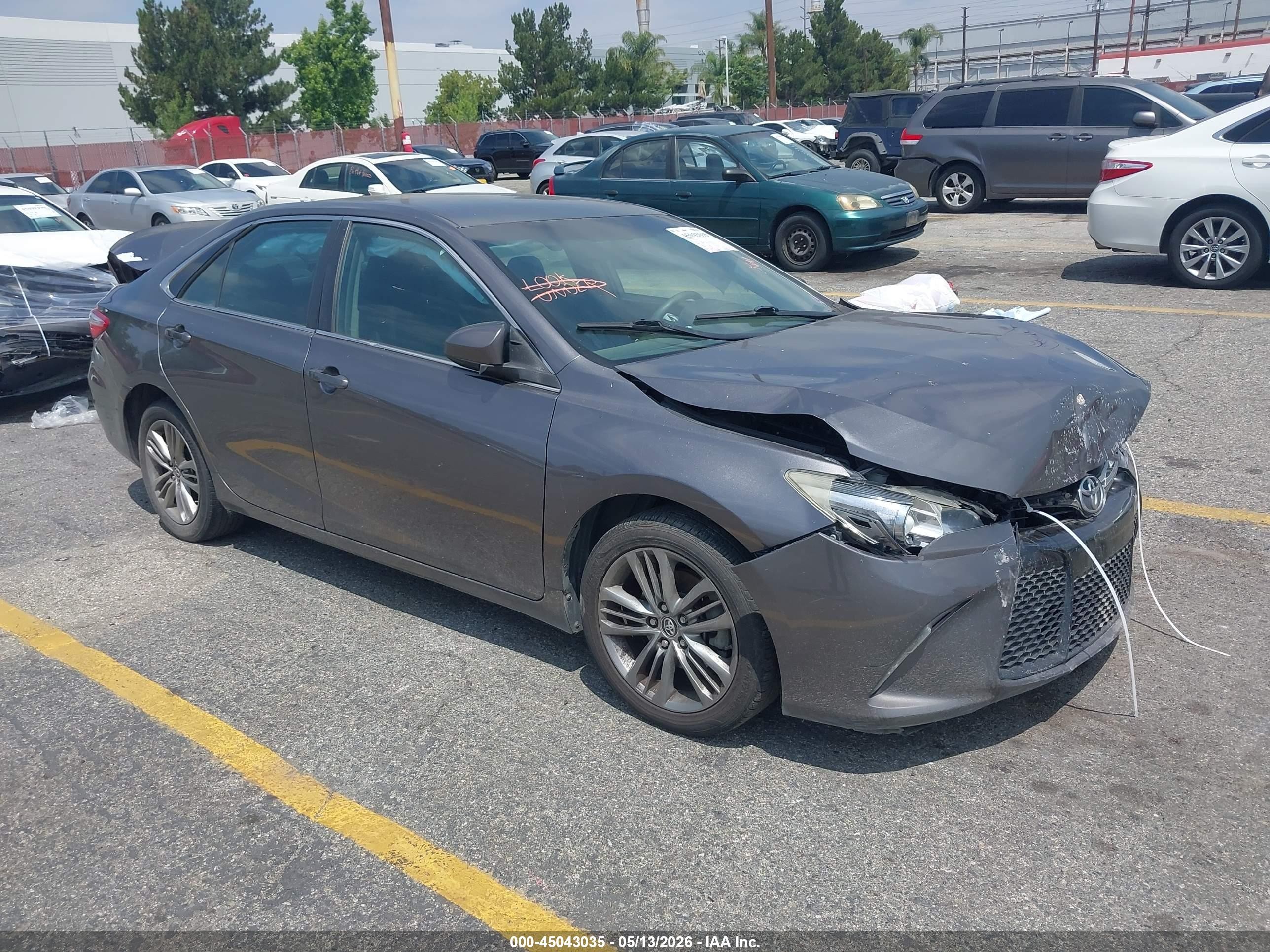 2015 Toyota Camry Se Gray vin: 4T1BF1FK3FU979936