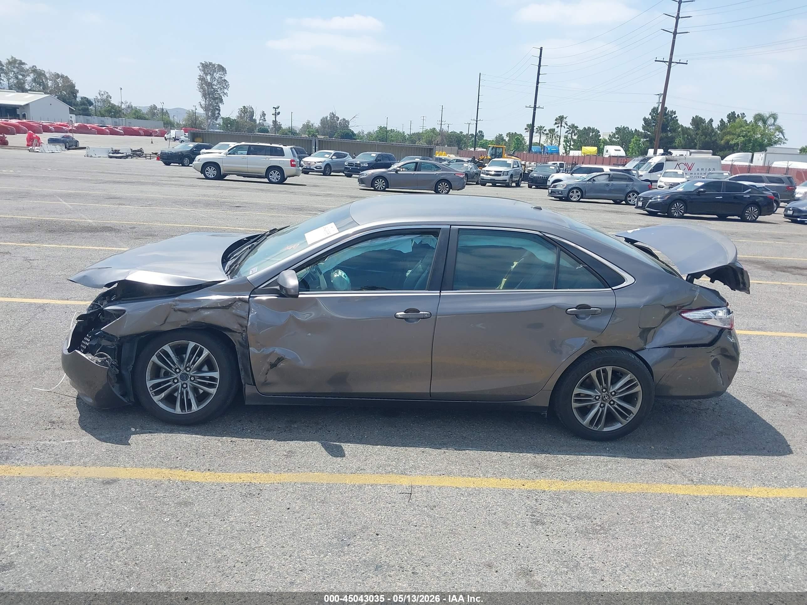 2015 Toyota Camry Se Gray vin: 4T1BF1FK3FU979936