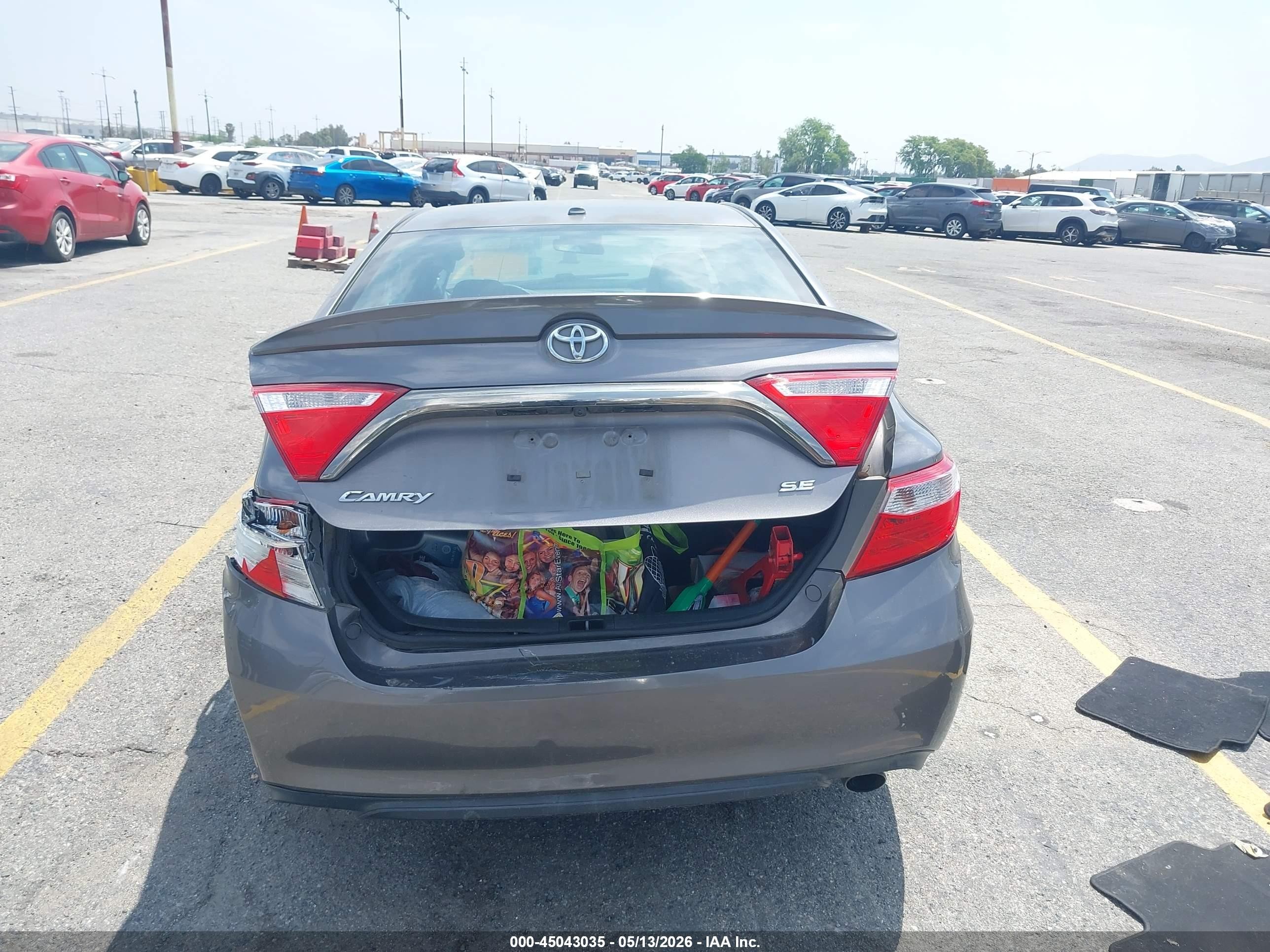 2015 Toyota Camry Se Gray vin: 4T1BF1FK3FU979936