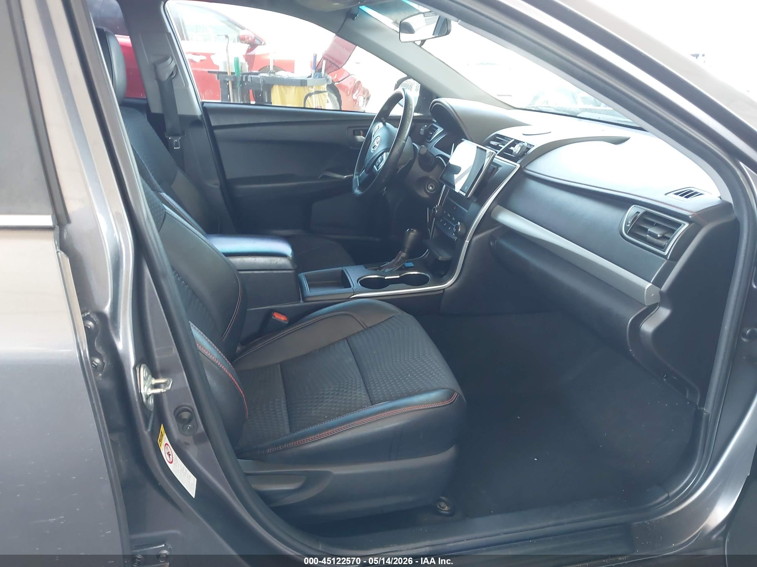 2015 Toyota Camry Se Brown vin: 4T1BF1FK3FU983825