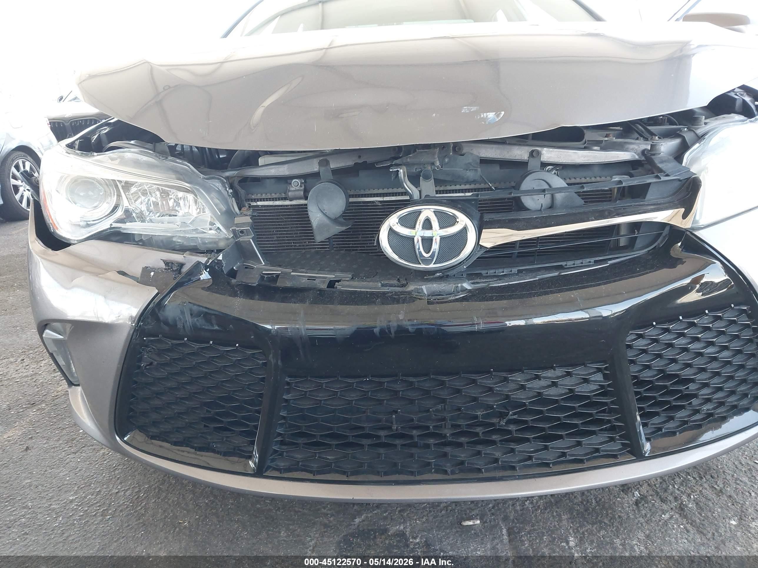 2015 Toyota Camry Se Brown vin: 4T1BF1FK3FU983825