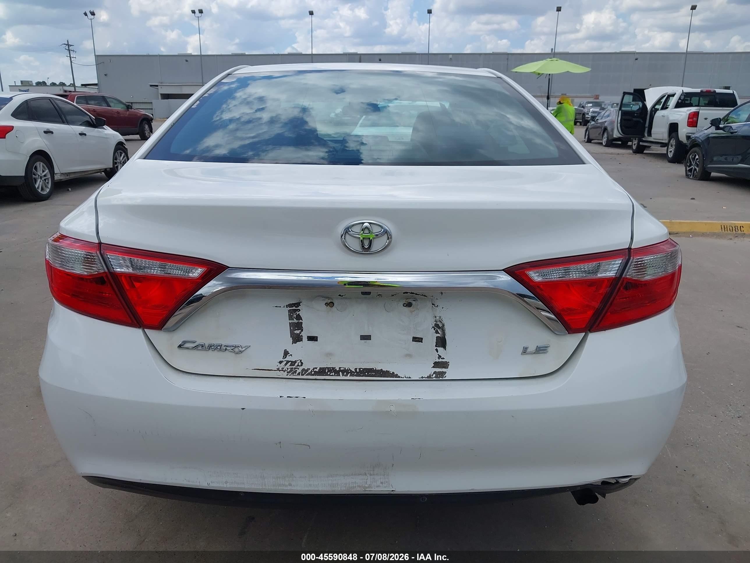 2015 Toyota Camry Le Белый vin: 4T1BF1FK3FU987146