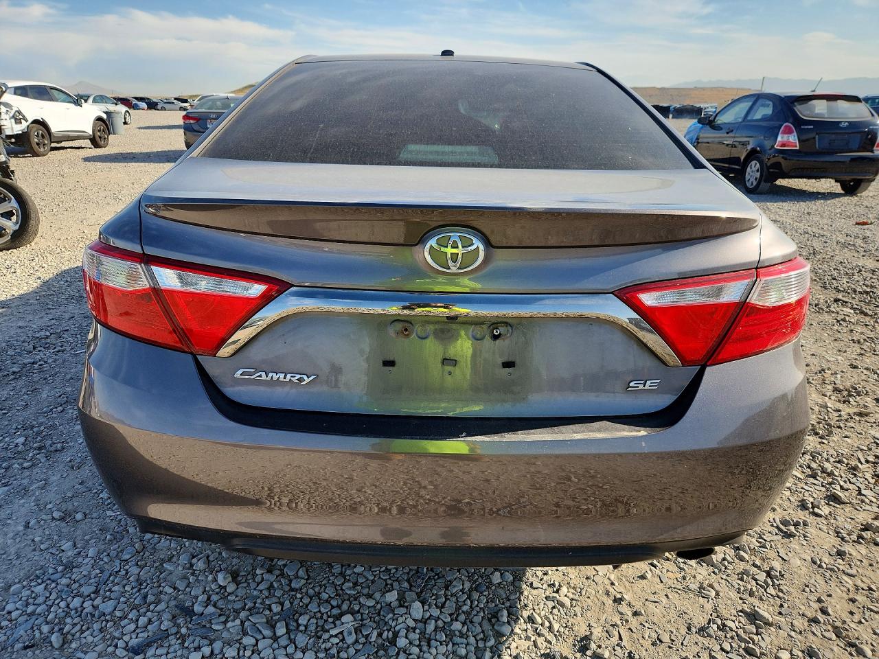 2015 Toyota Camry Se Gray vin: 4T1BF1FK3FU990550