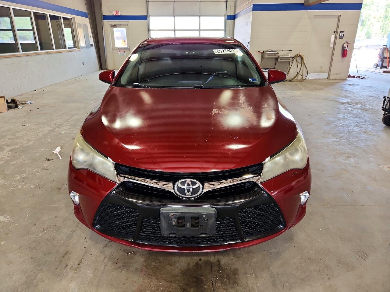 2015 Toyota Camry Se Burgundy vin: 4T1BF1FK3FU996753