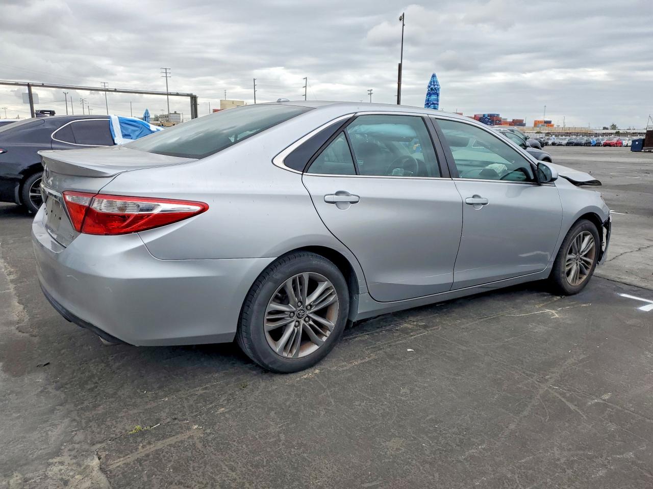 2016 Toyota Camry Se Серебряный vin: 4T1BF1FK3GU121254