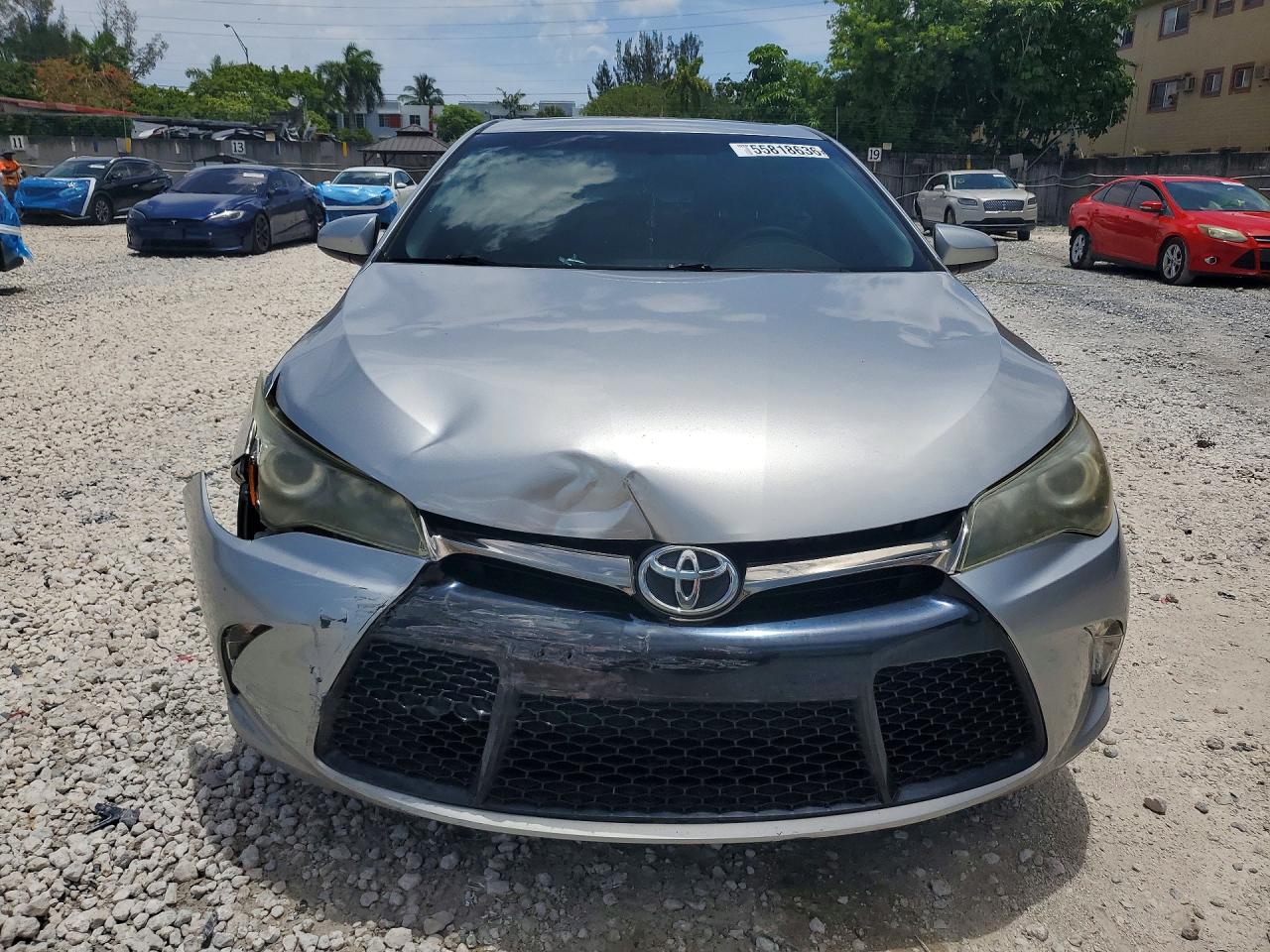 2016 Toyota Camry Se Silver vin: 4T1BF1FK3GU127409