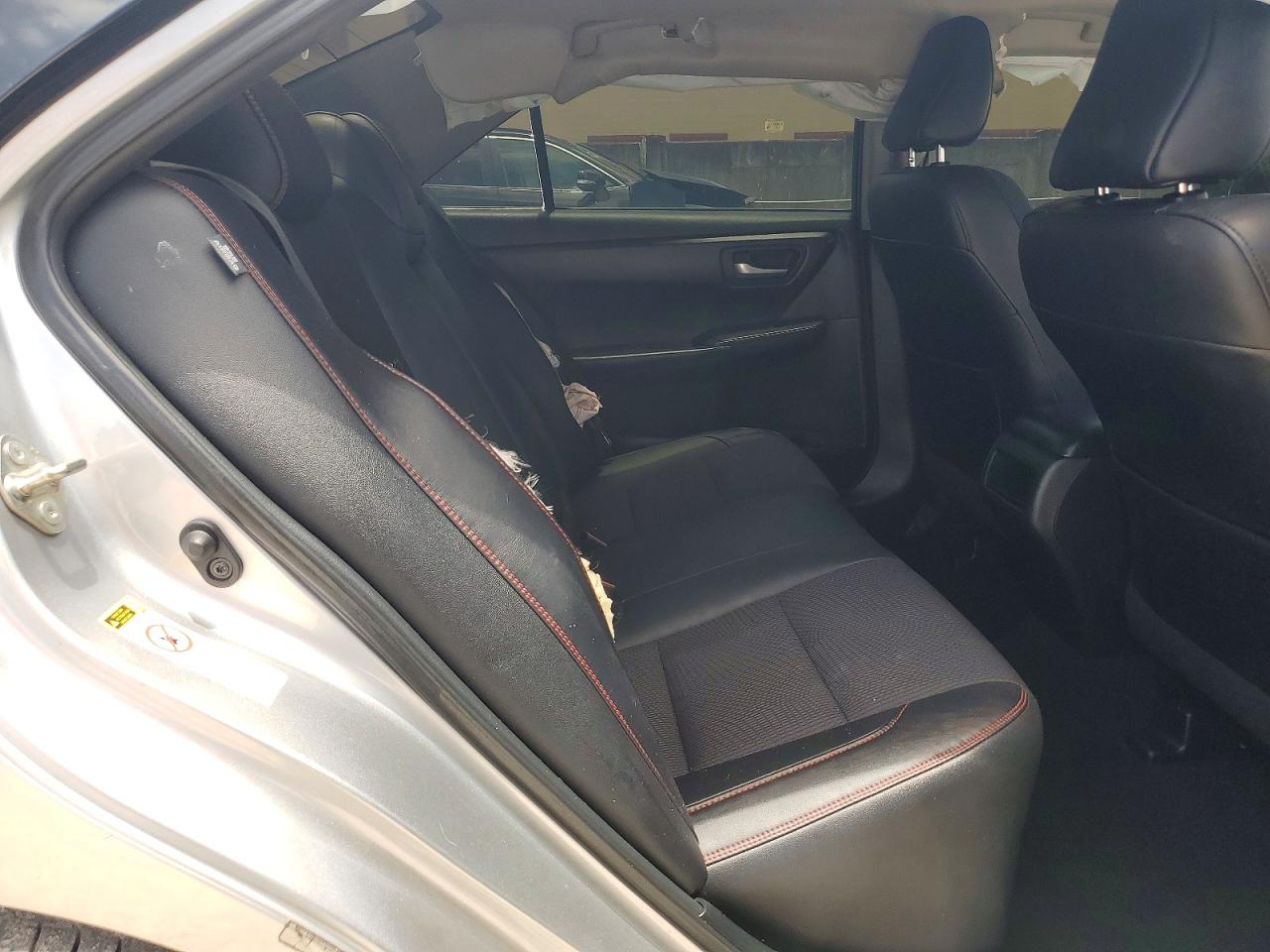 2016 Toyota Camry Se Silver vin: 4T1BF1FK3GU127409