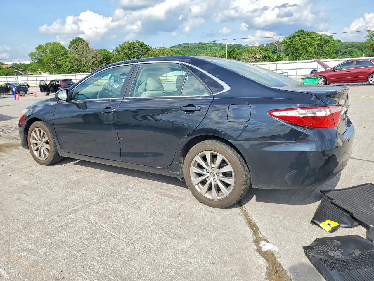 2016 Toyota Camry Xle Черный vin: 4T1BF1FK3GU526806
