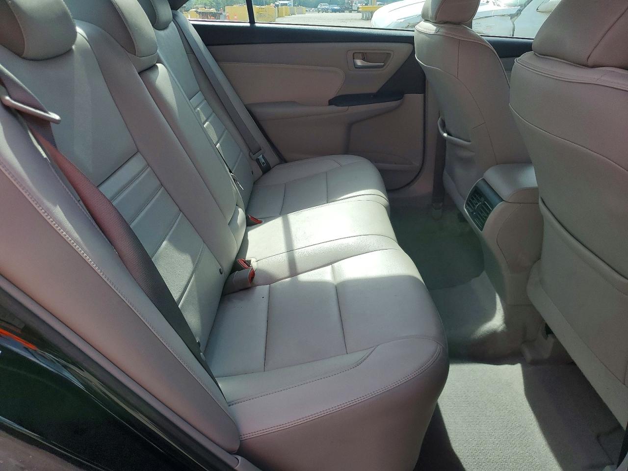 2016 Toyota Camry Xle Черный vin: 4T1BF1FK3GU526806