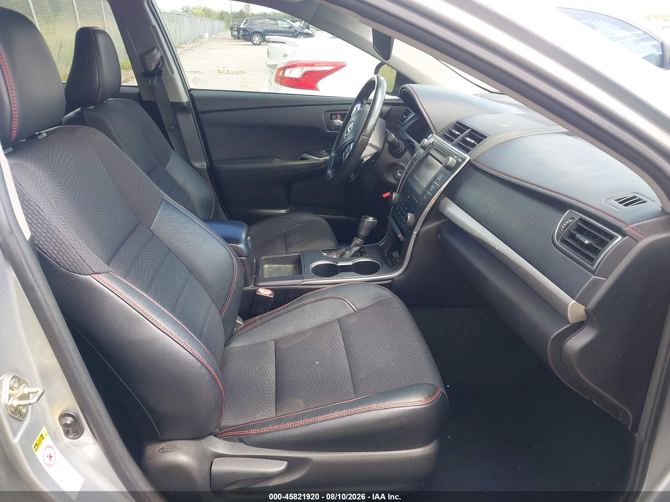 2017 Toyota Camry Se Silver vin: 4T1BF1FK3HU292538