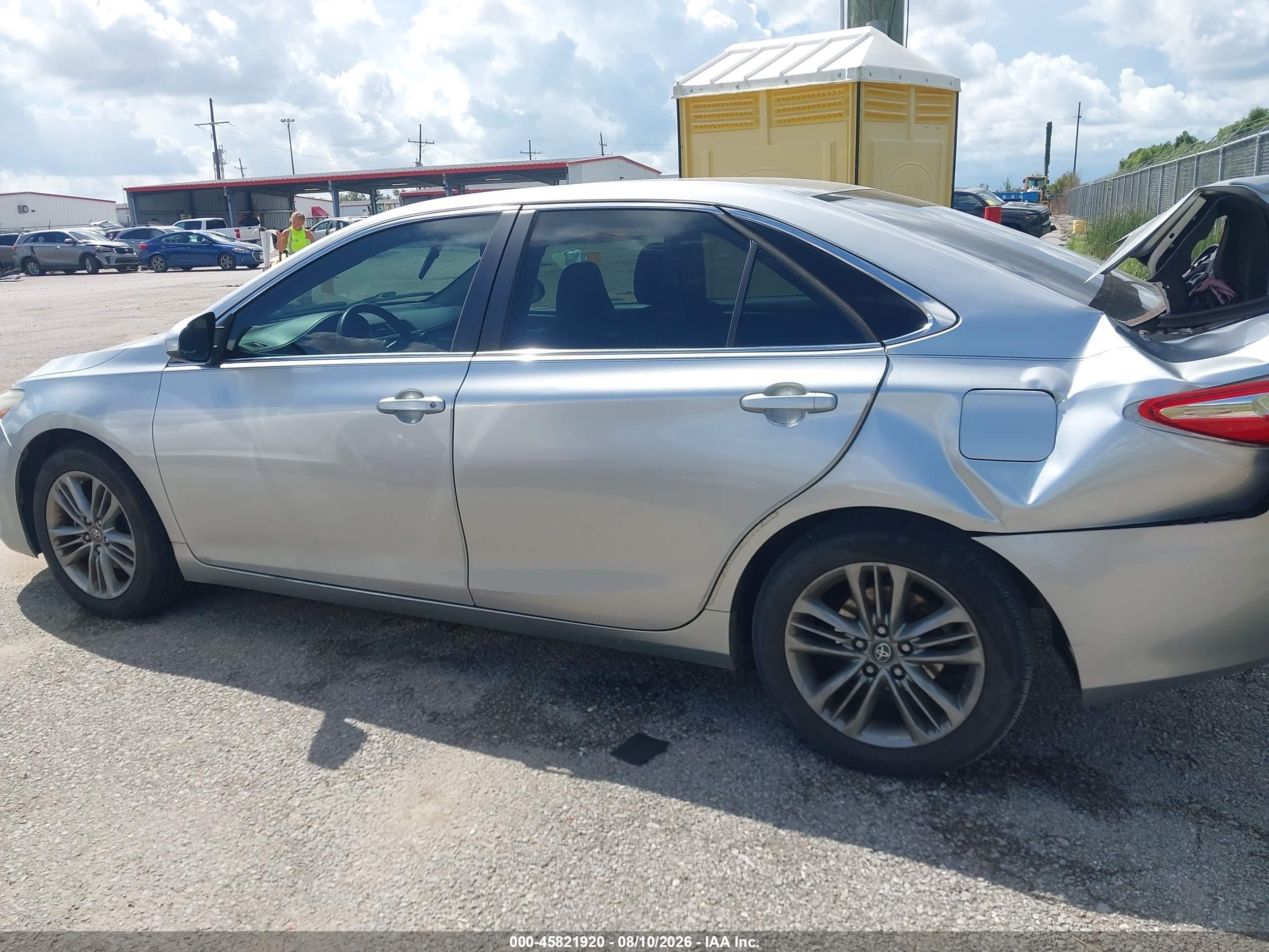 2017 Toyota Camry Se Silver vin: 4T1BF1FK3HU292538